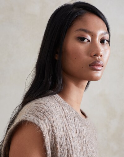 Knitted Top - Detail view