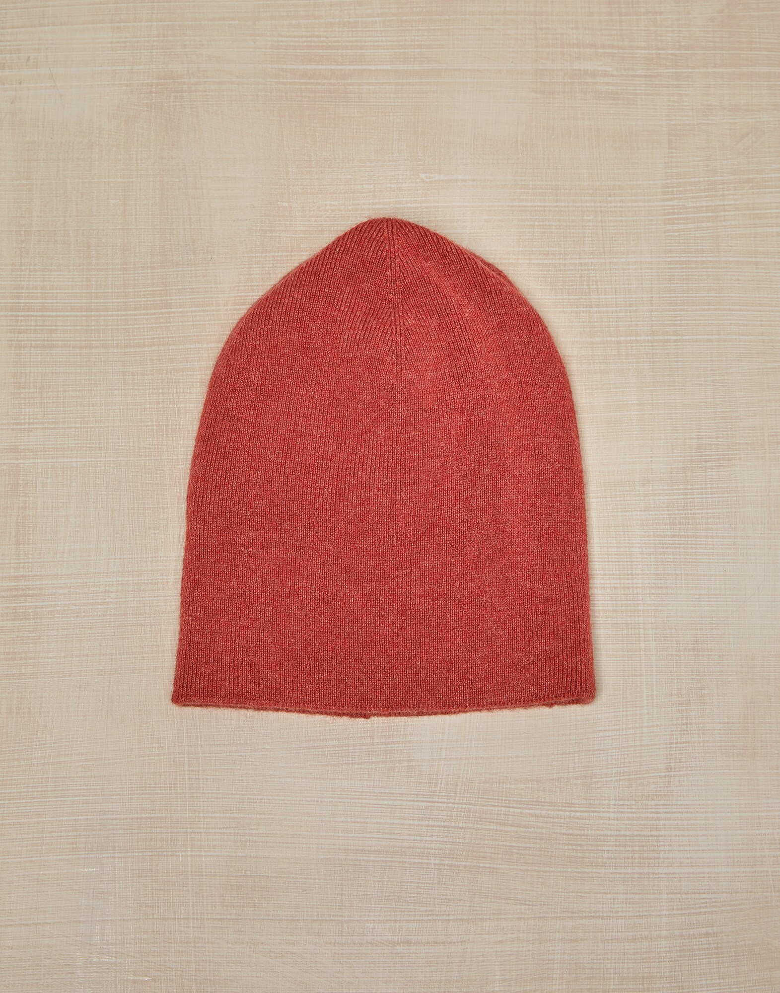 Rib knit cashmere beanie