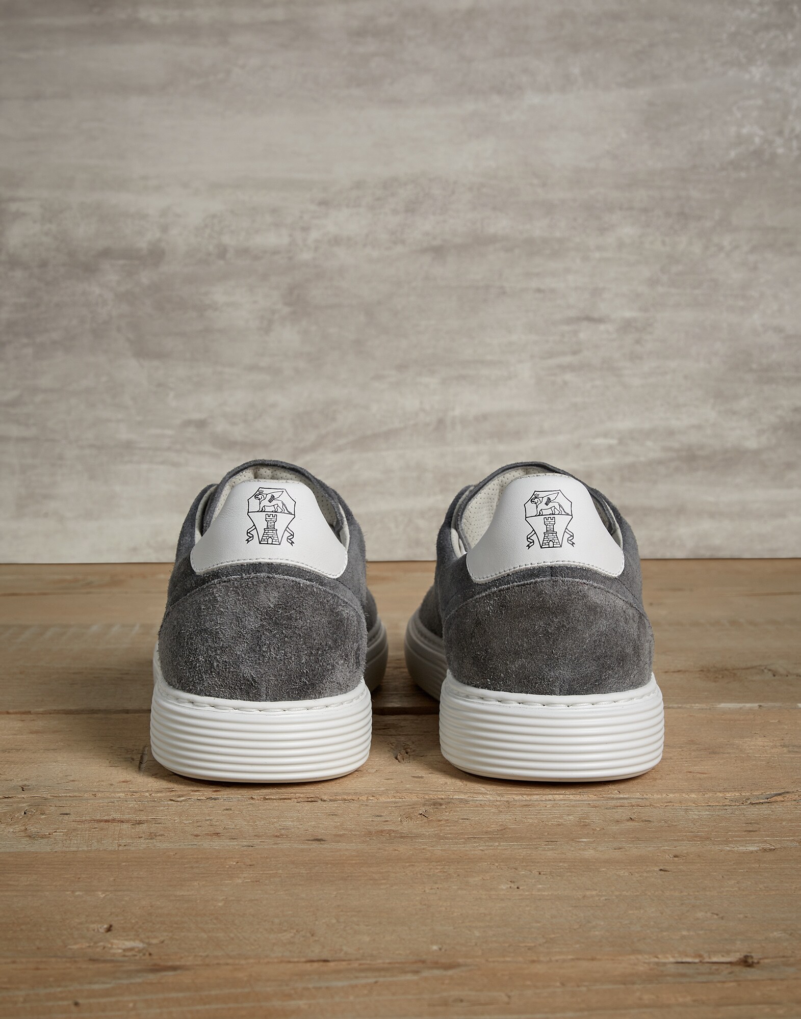Sneakers - Back view