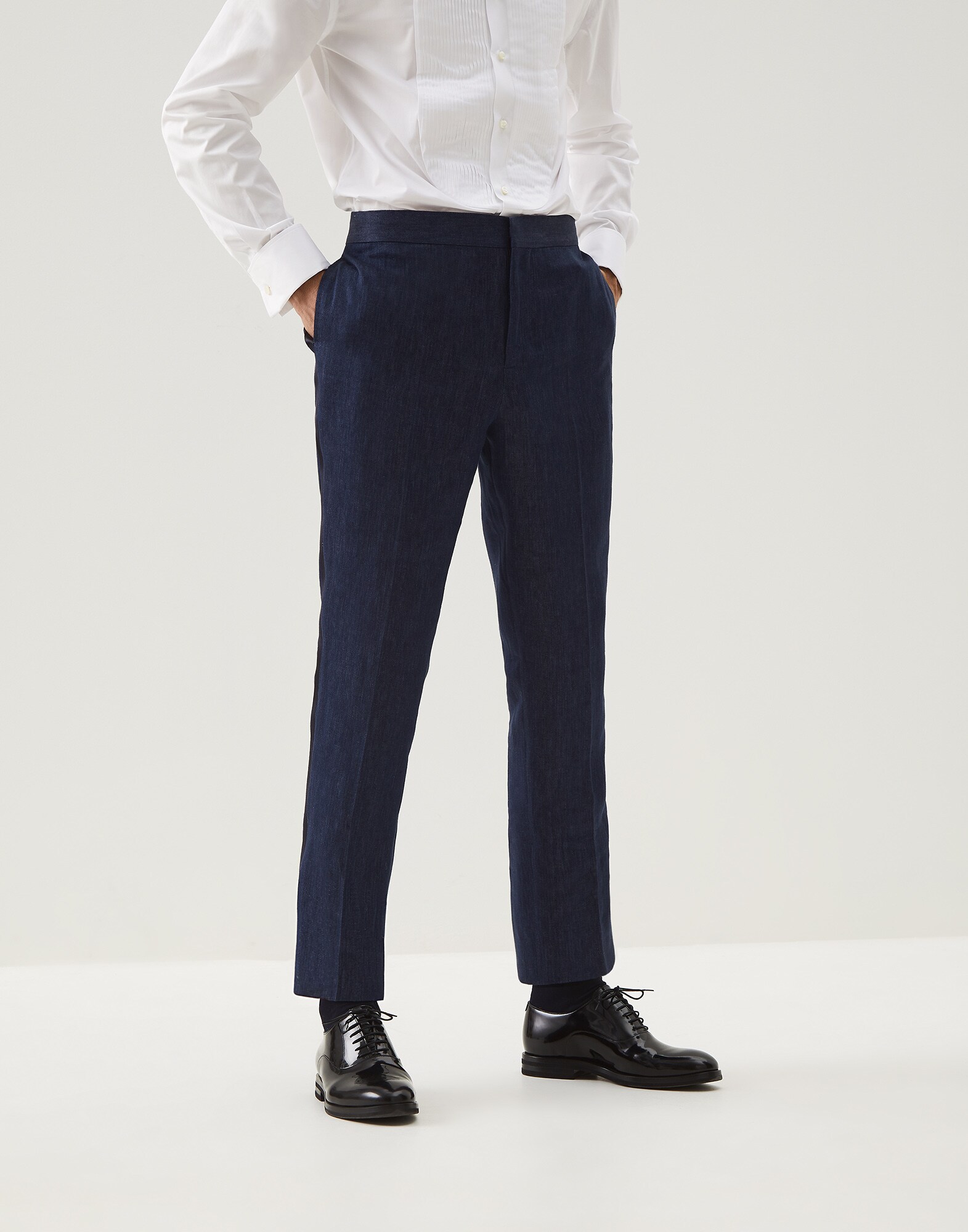 Tuxedo - Editorial