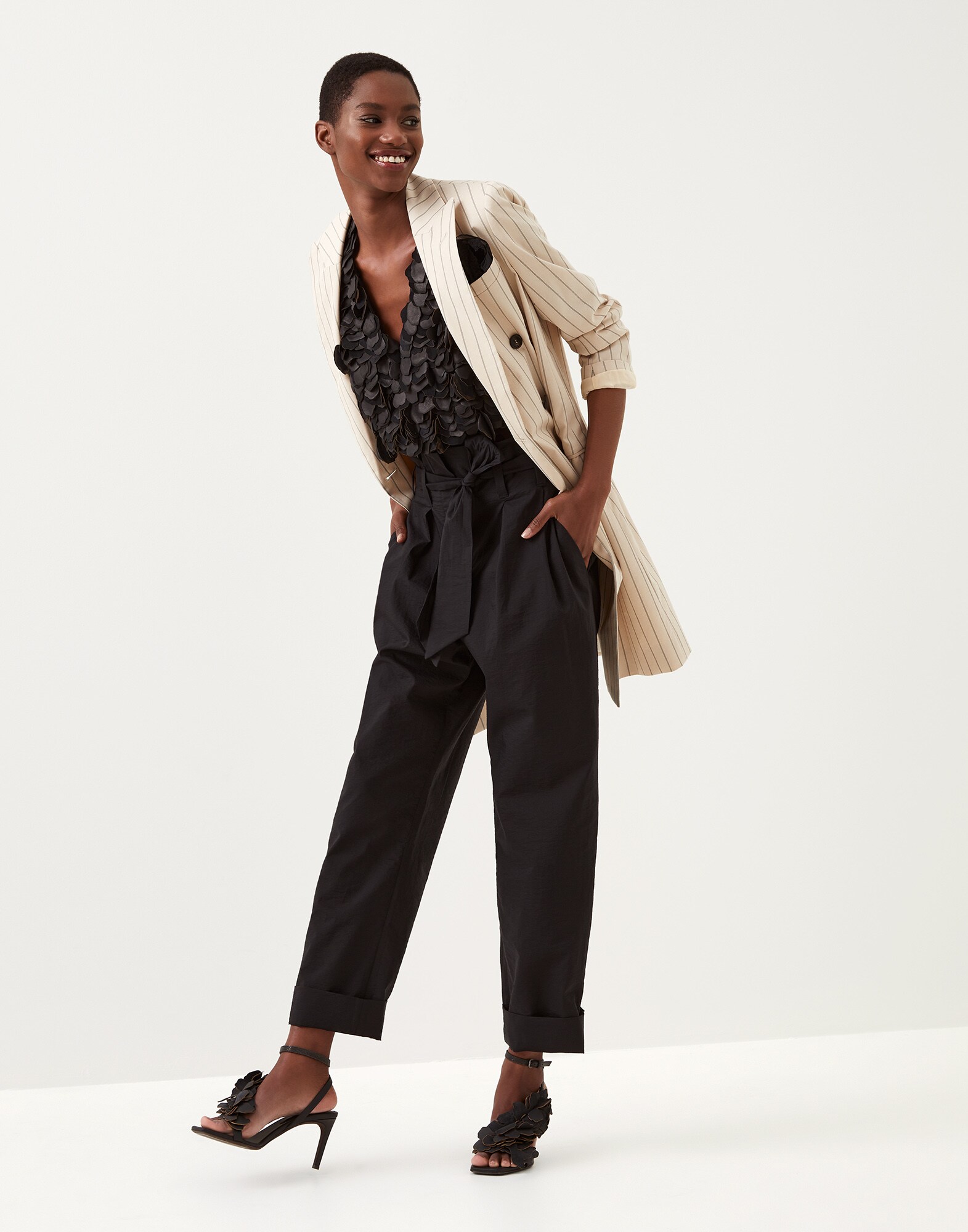 Trousers - Full look