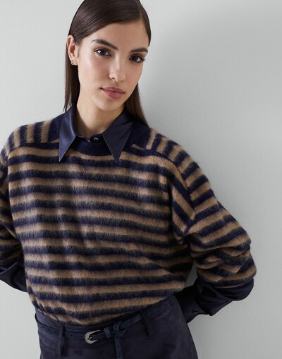 Cuello Redondo - Vista editorial