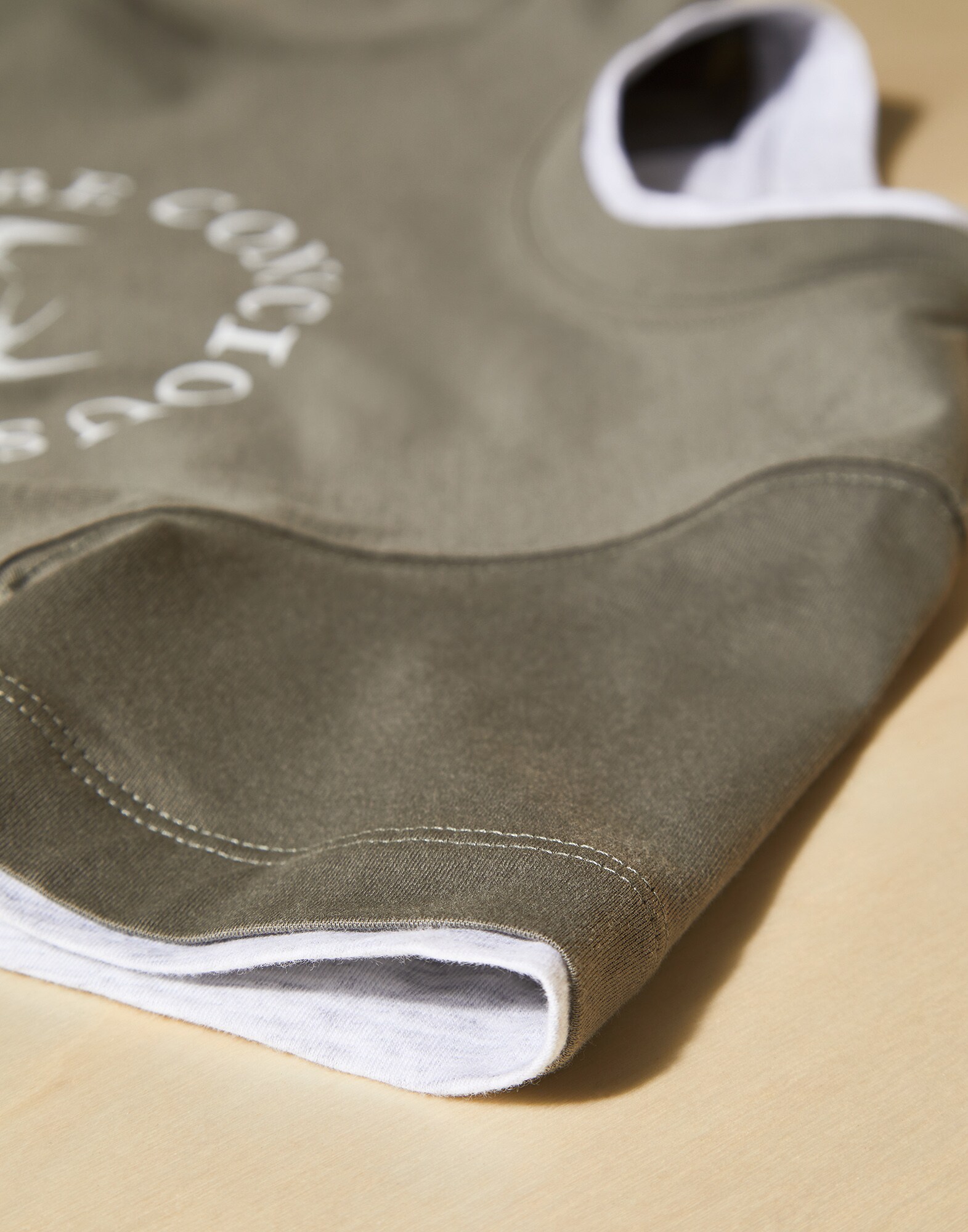 T-Shirt - Detail view