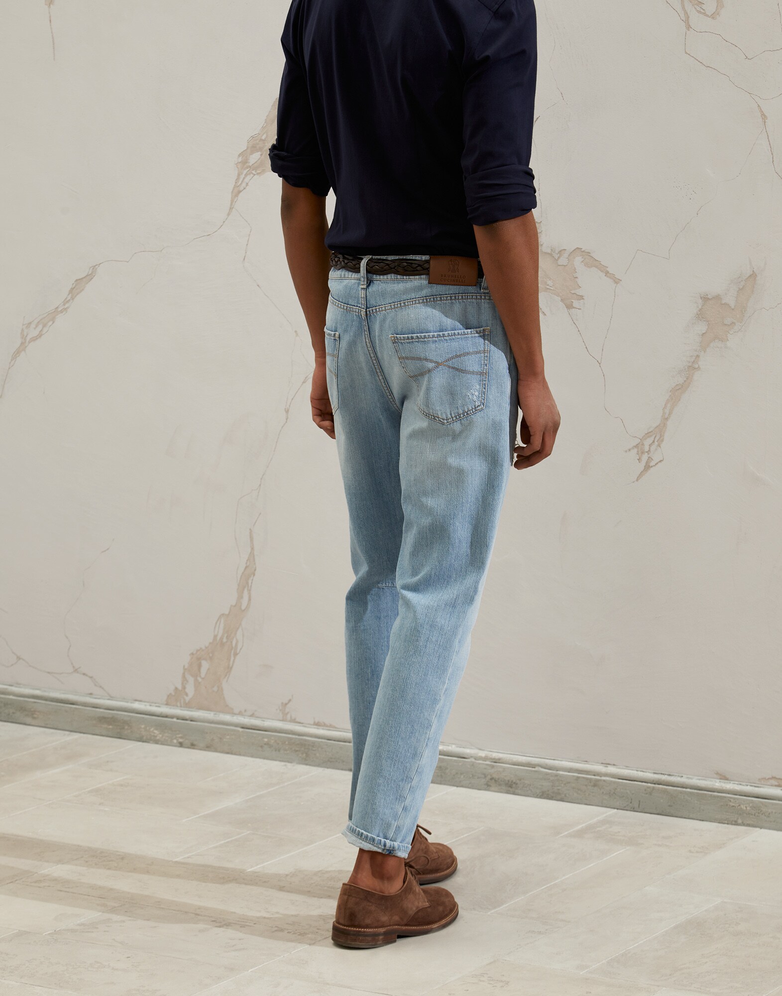 Leisure - Back view