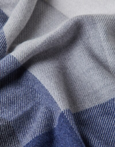 Patterned - Detail view