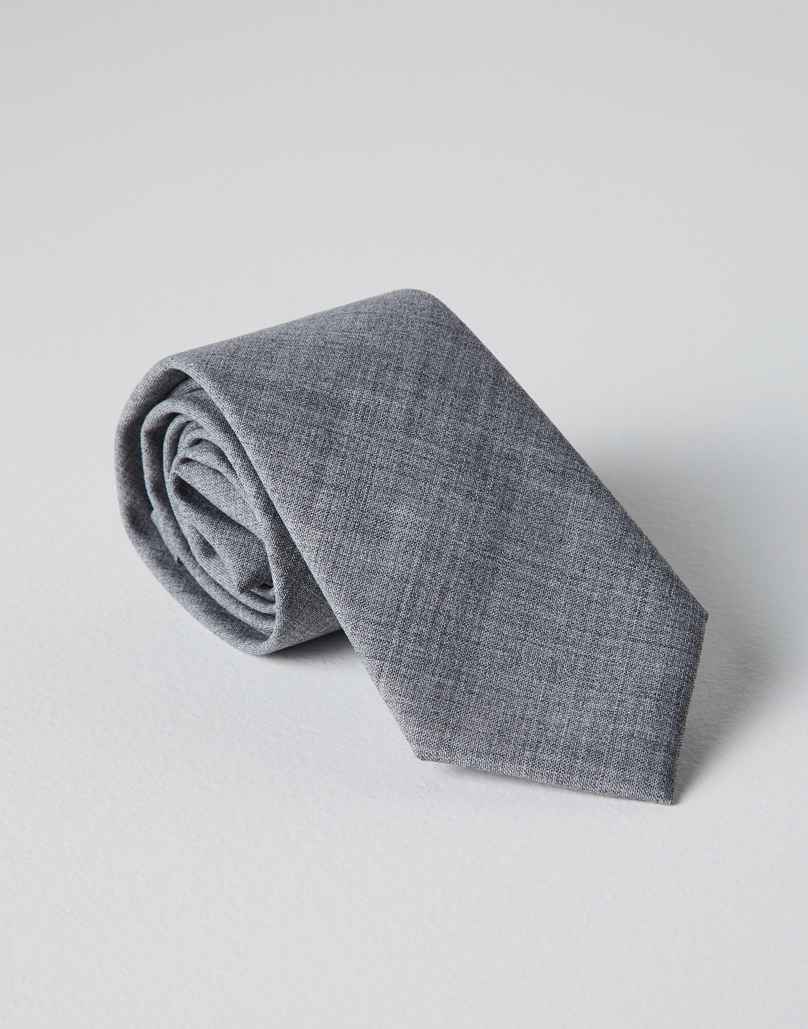 Tie - Detail view