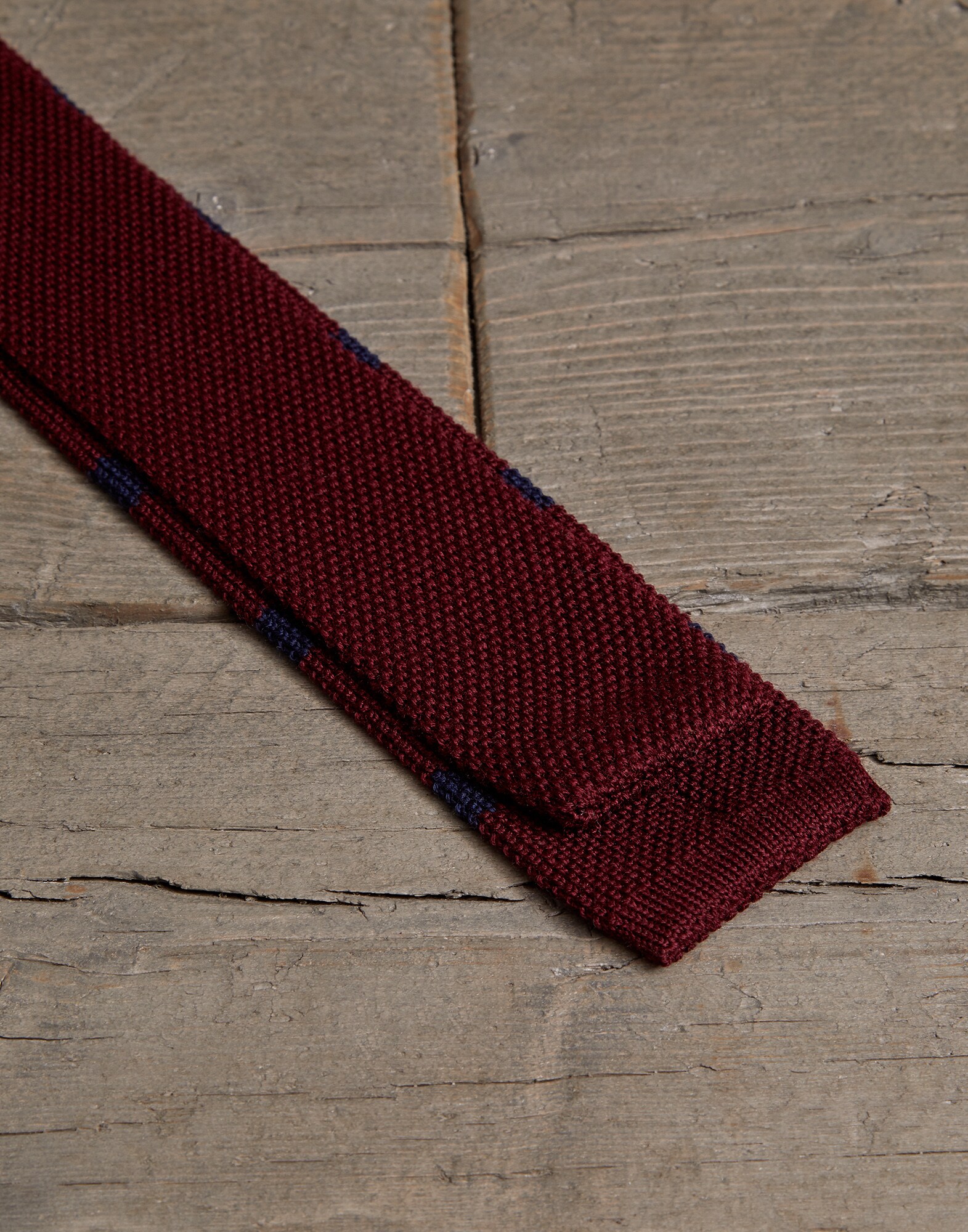 Tie - Detail view