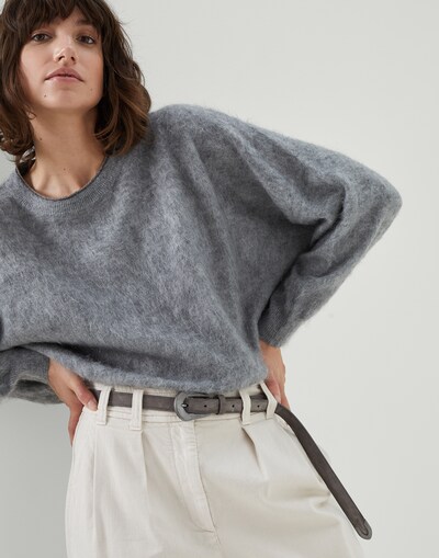 Belt - Editorial view