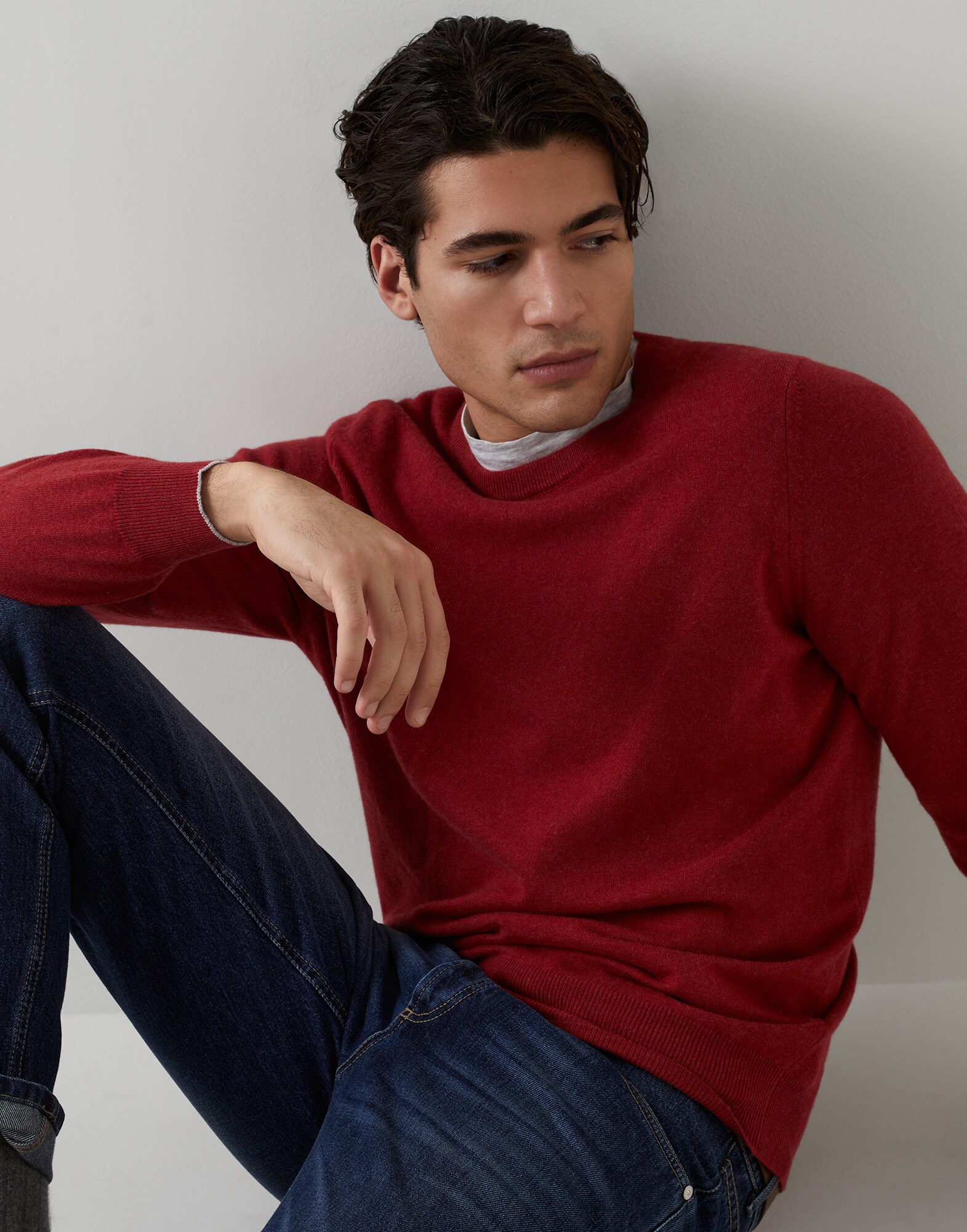 Crewneck - Editorial view