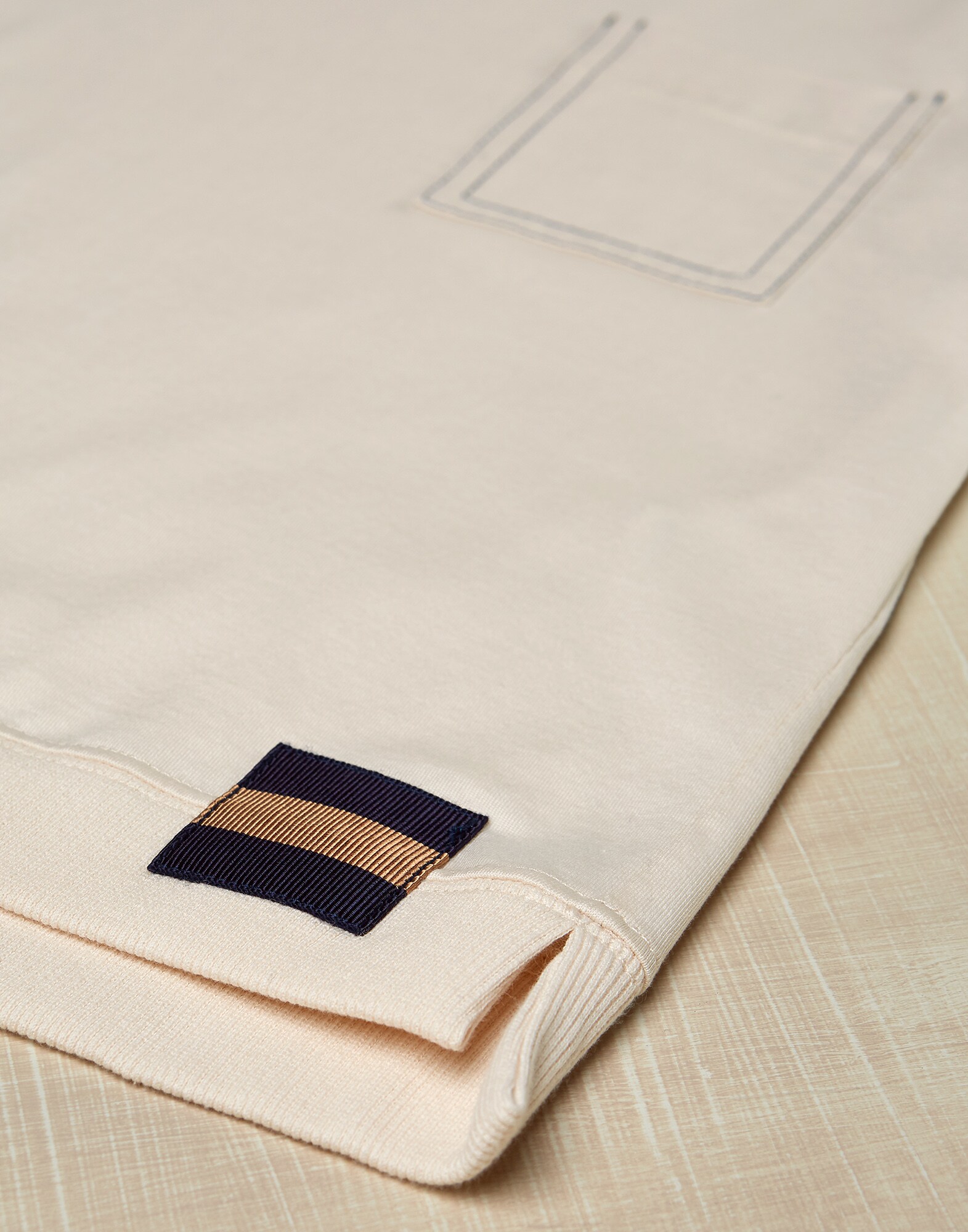 T-Shirt - Detail