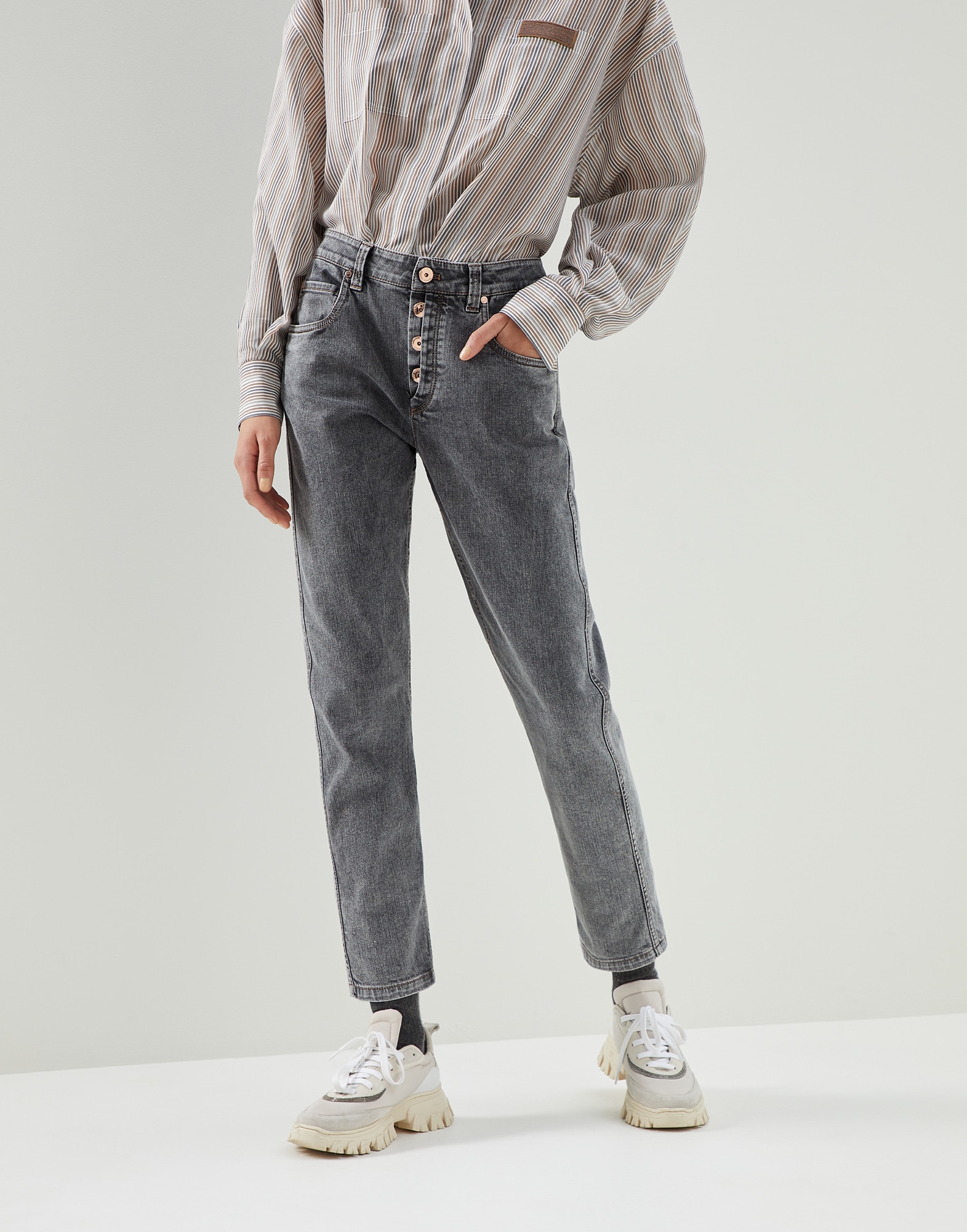 Grey Brunello Cucinelli Denim High-rise Tapered Jeans in Black Womens Jeans Brunello Cucinelli Jeans 