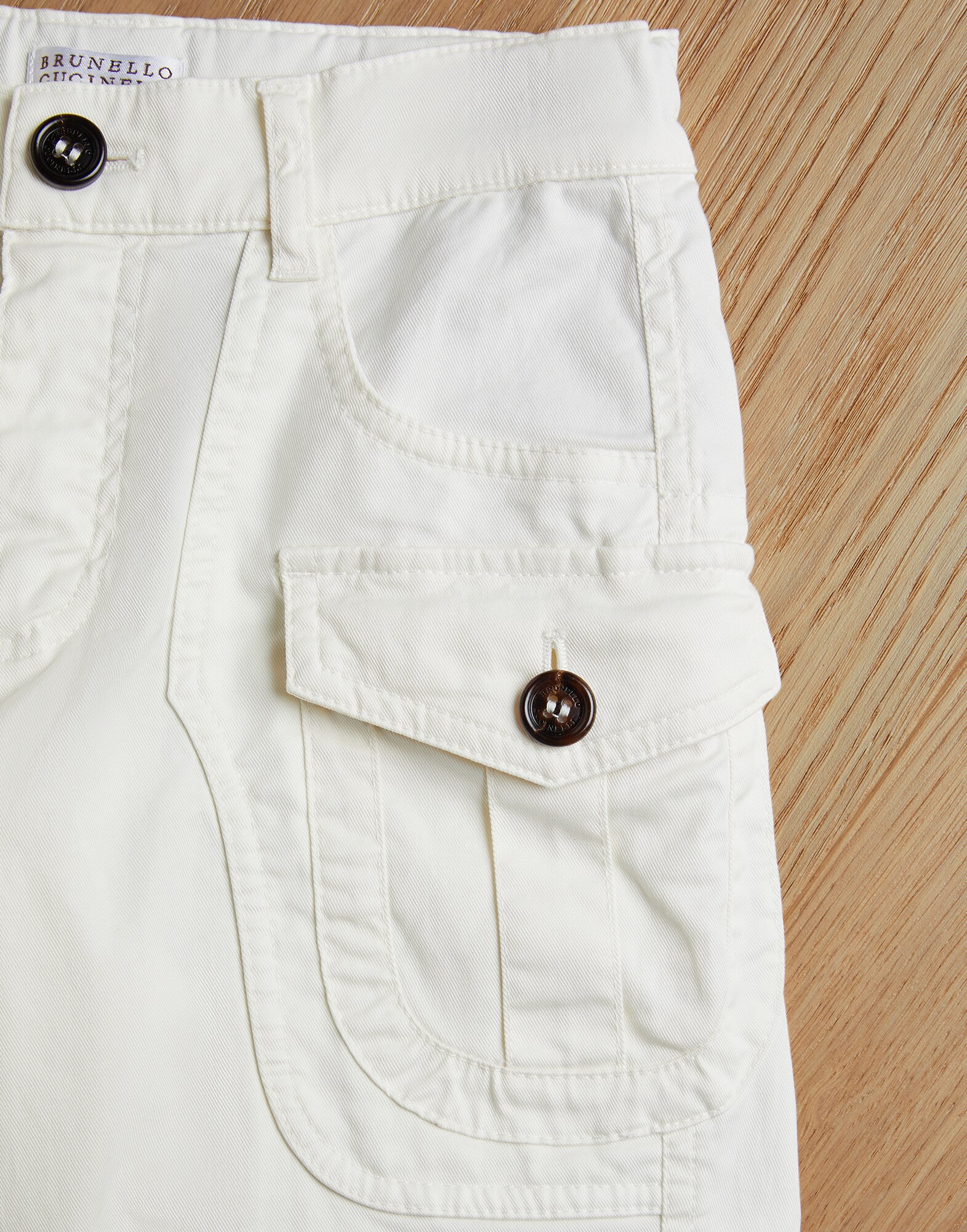 Pants - Detail view