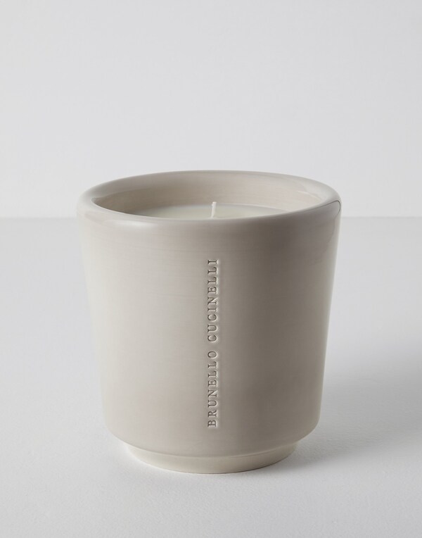 Maxi scented candle Light Grey Lifestyle - Brunello Cucinelli 