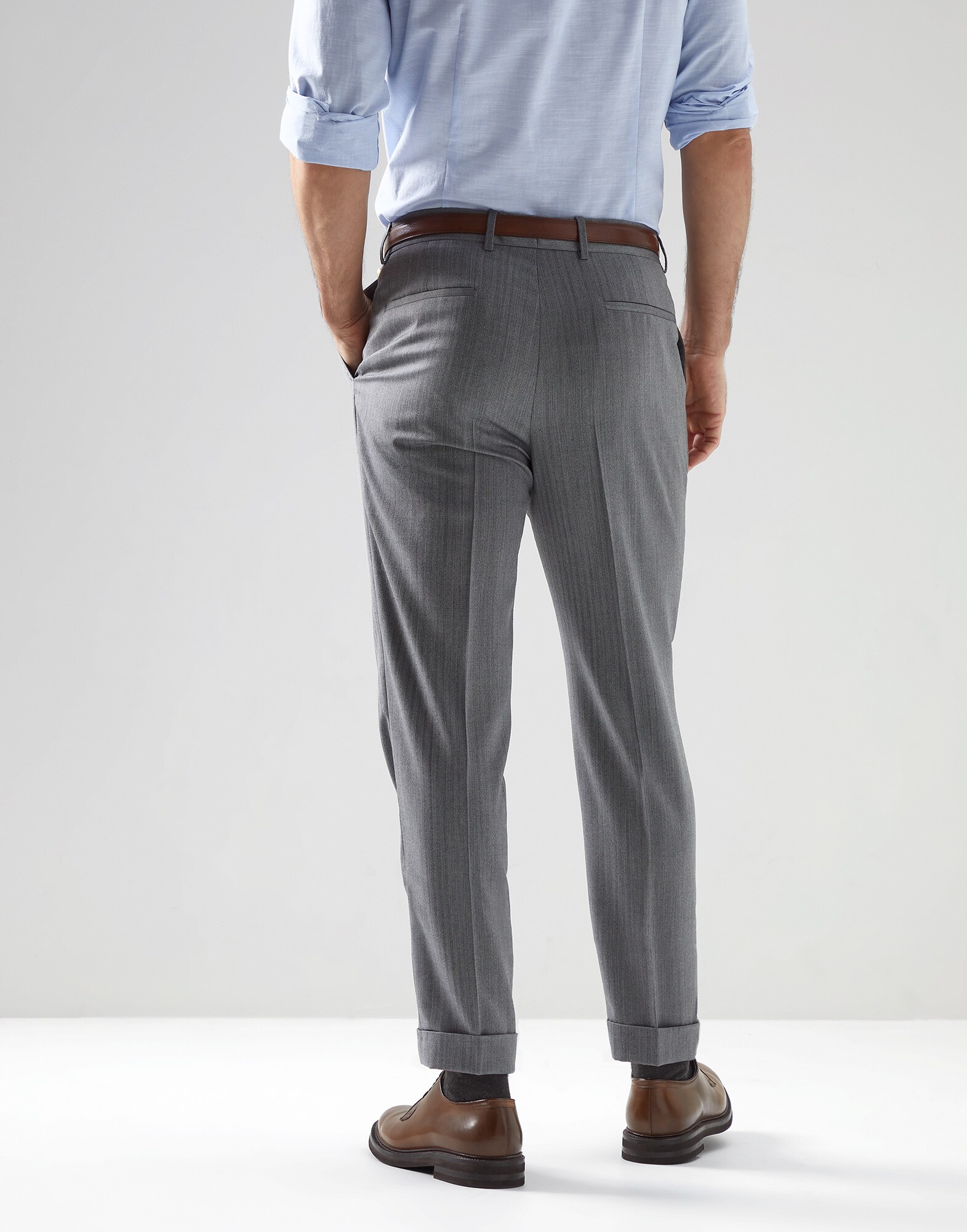 Pleated - Back view