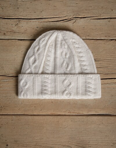 Beanie - Front view