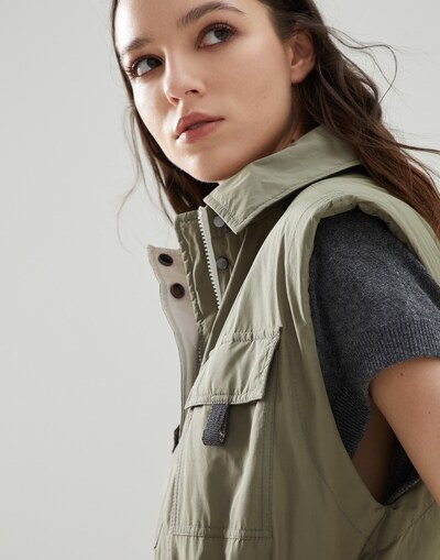 Outerwear - Vista de detalle