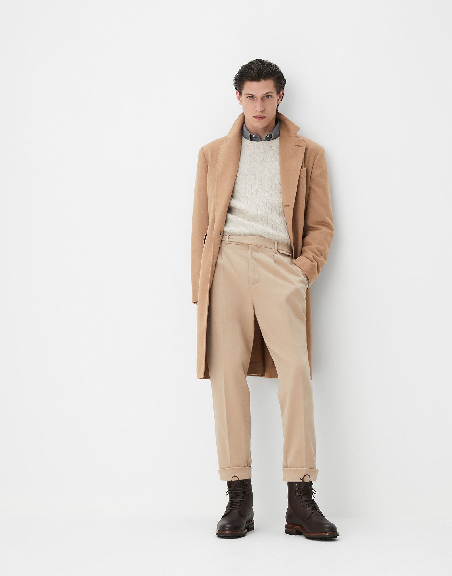 202MOUTFIT23V image number 0