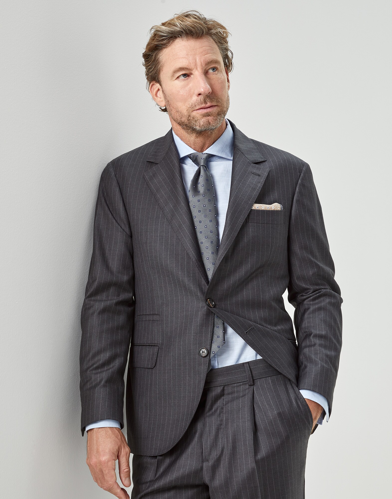 Single Breasted Blazer - Editorial view