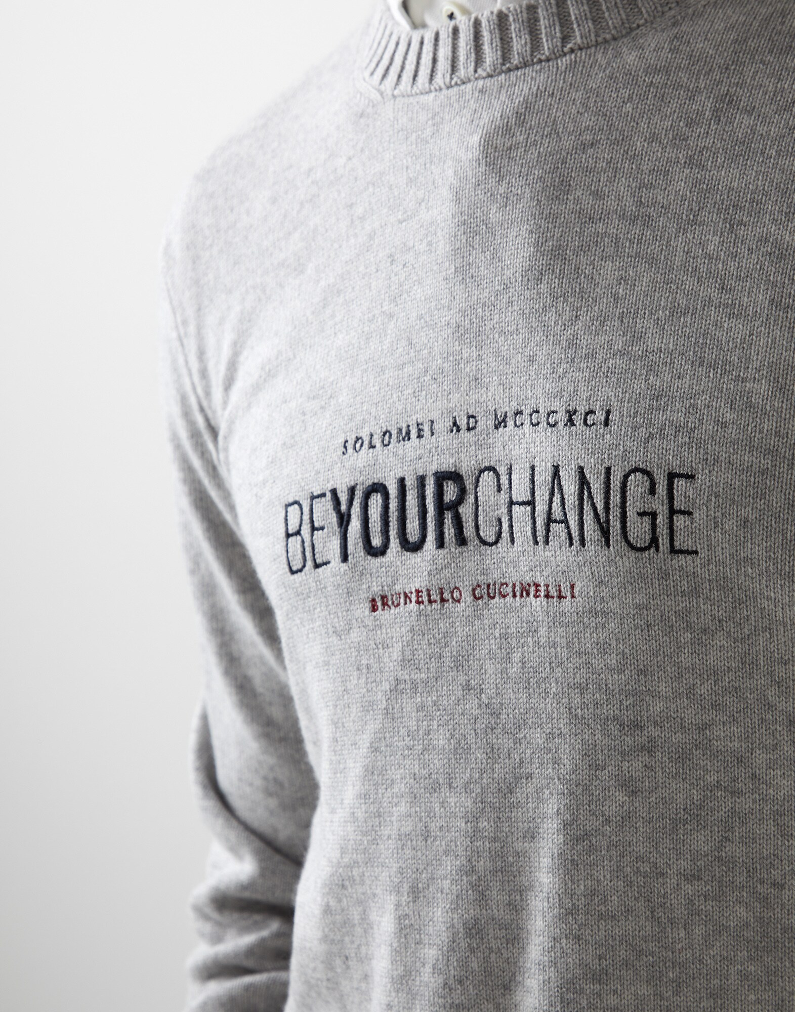 Crewneck - Detail view