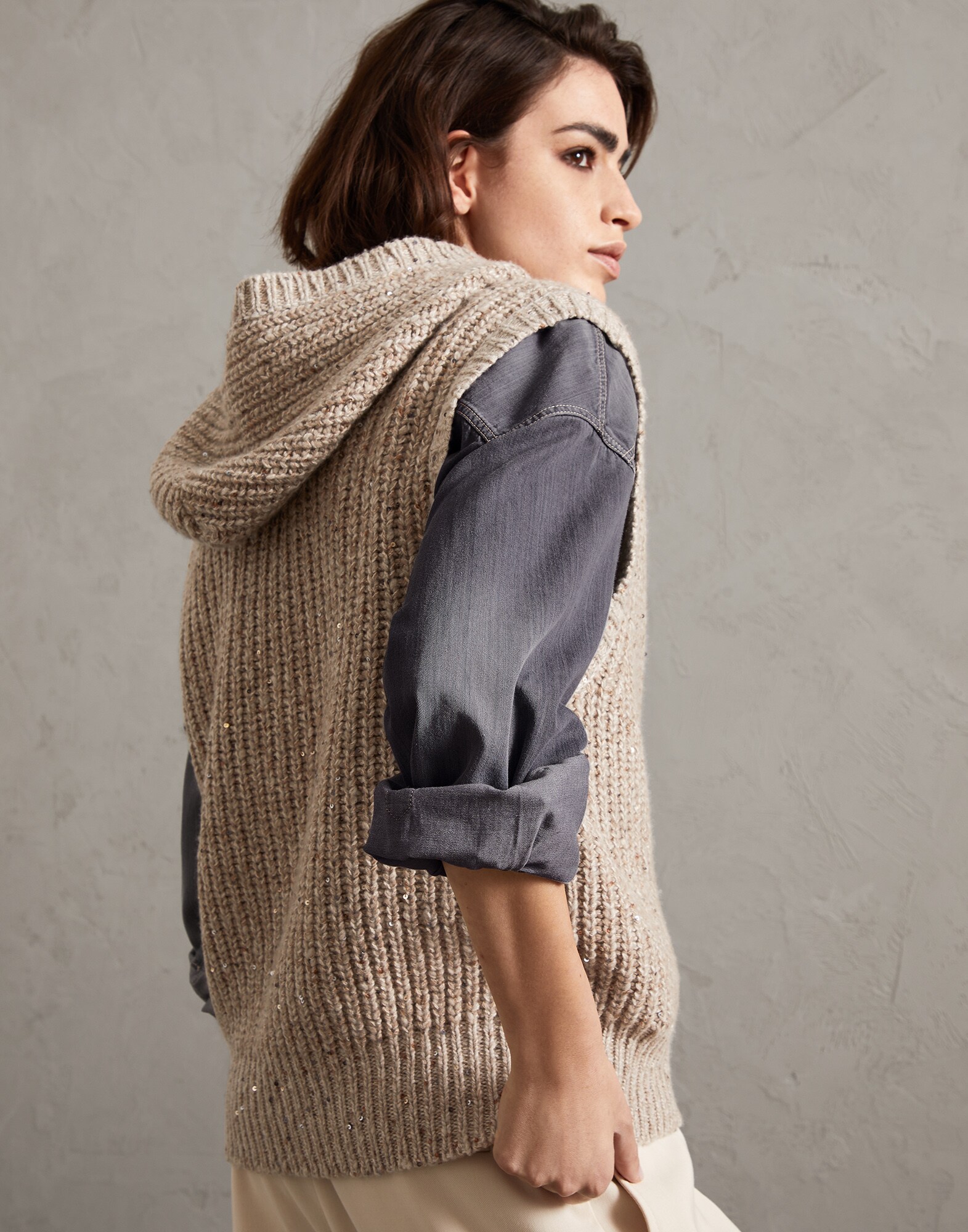 Pull avec Capuche - Vue arrière