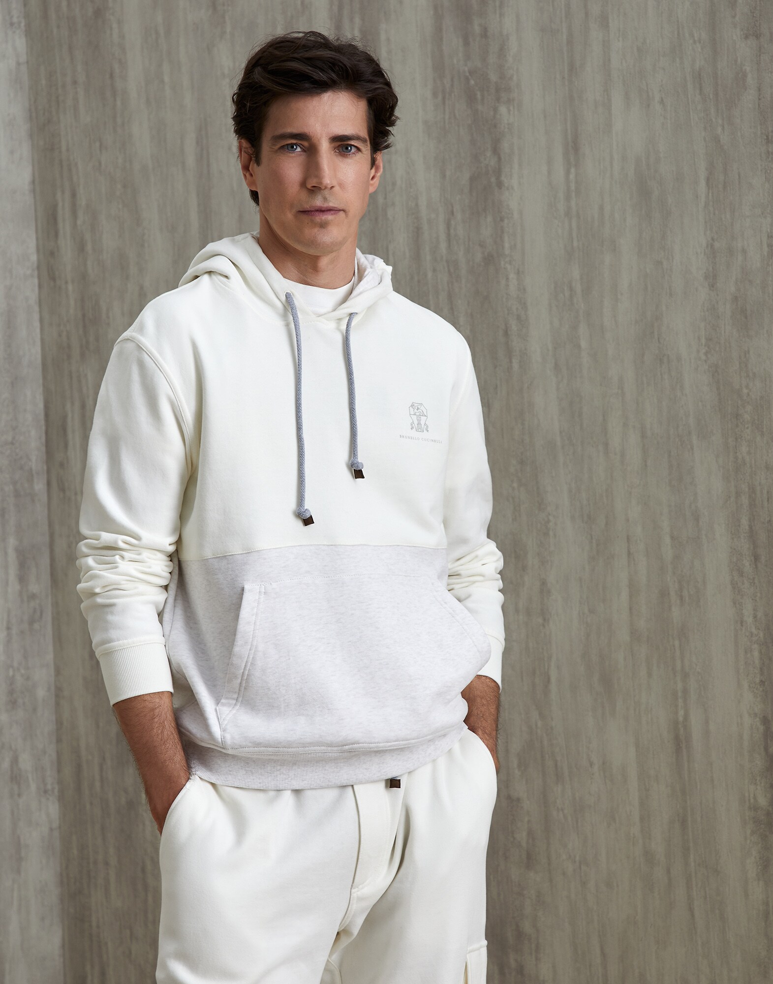 Sweatshirt - Front view