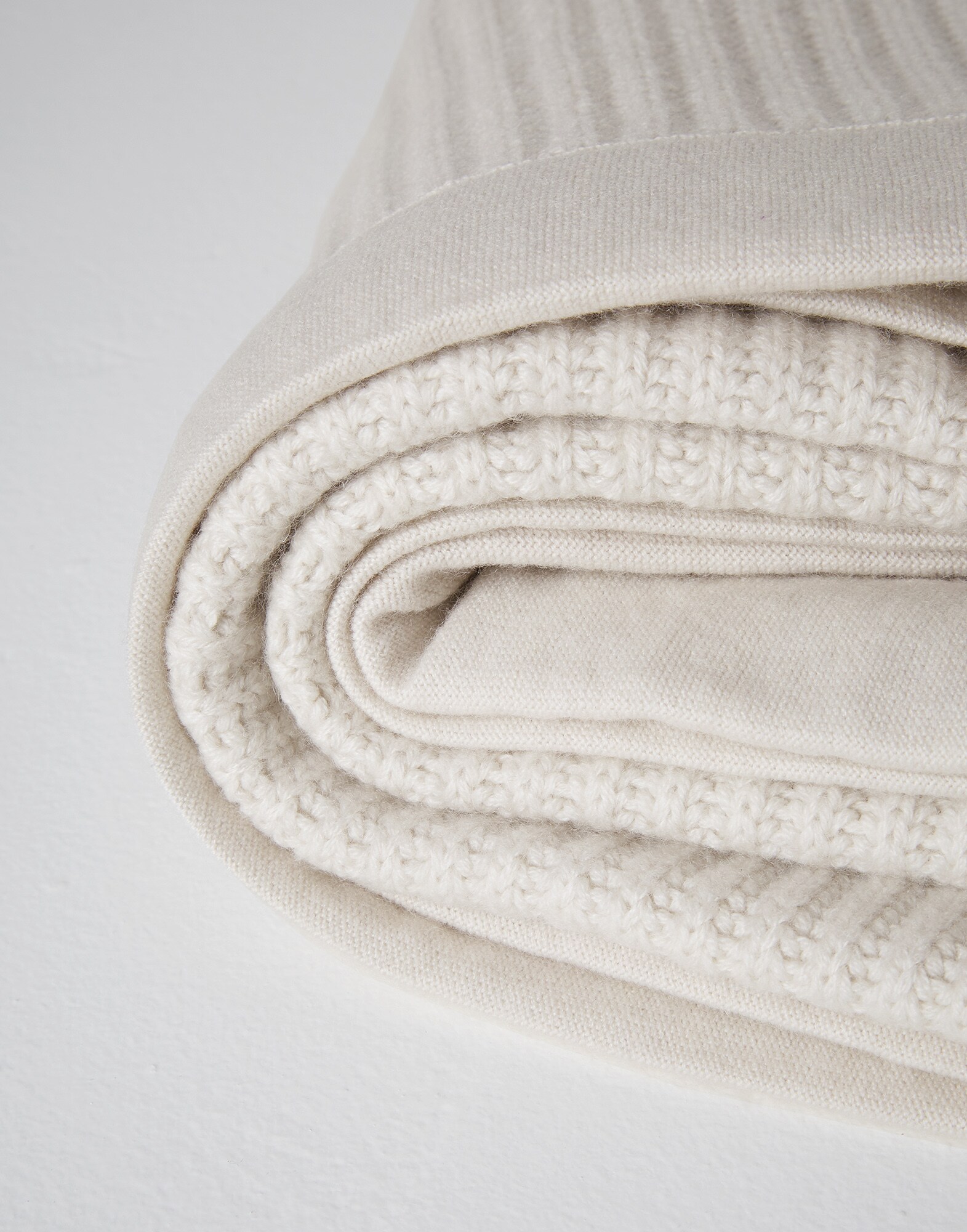 Blankets Rice Lifestyle 2 - Brunello Cucinelli