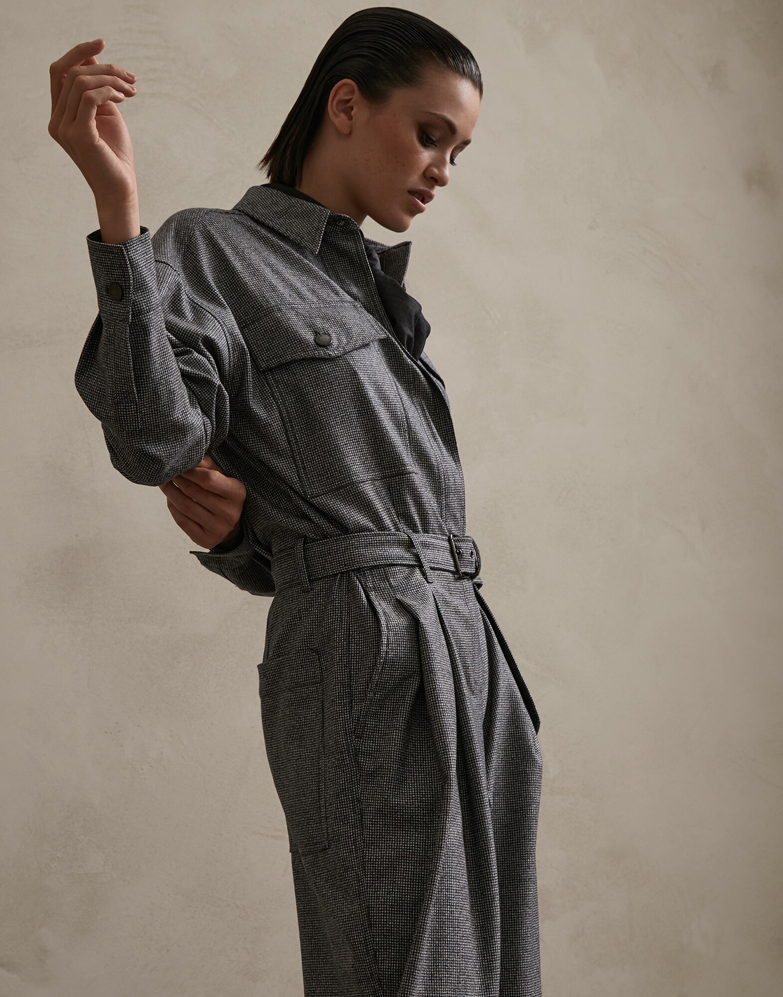 Mono - Editorial