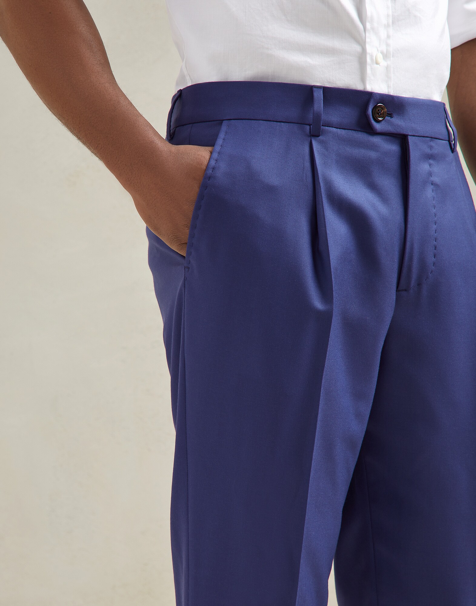Pants - Detail view