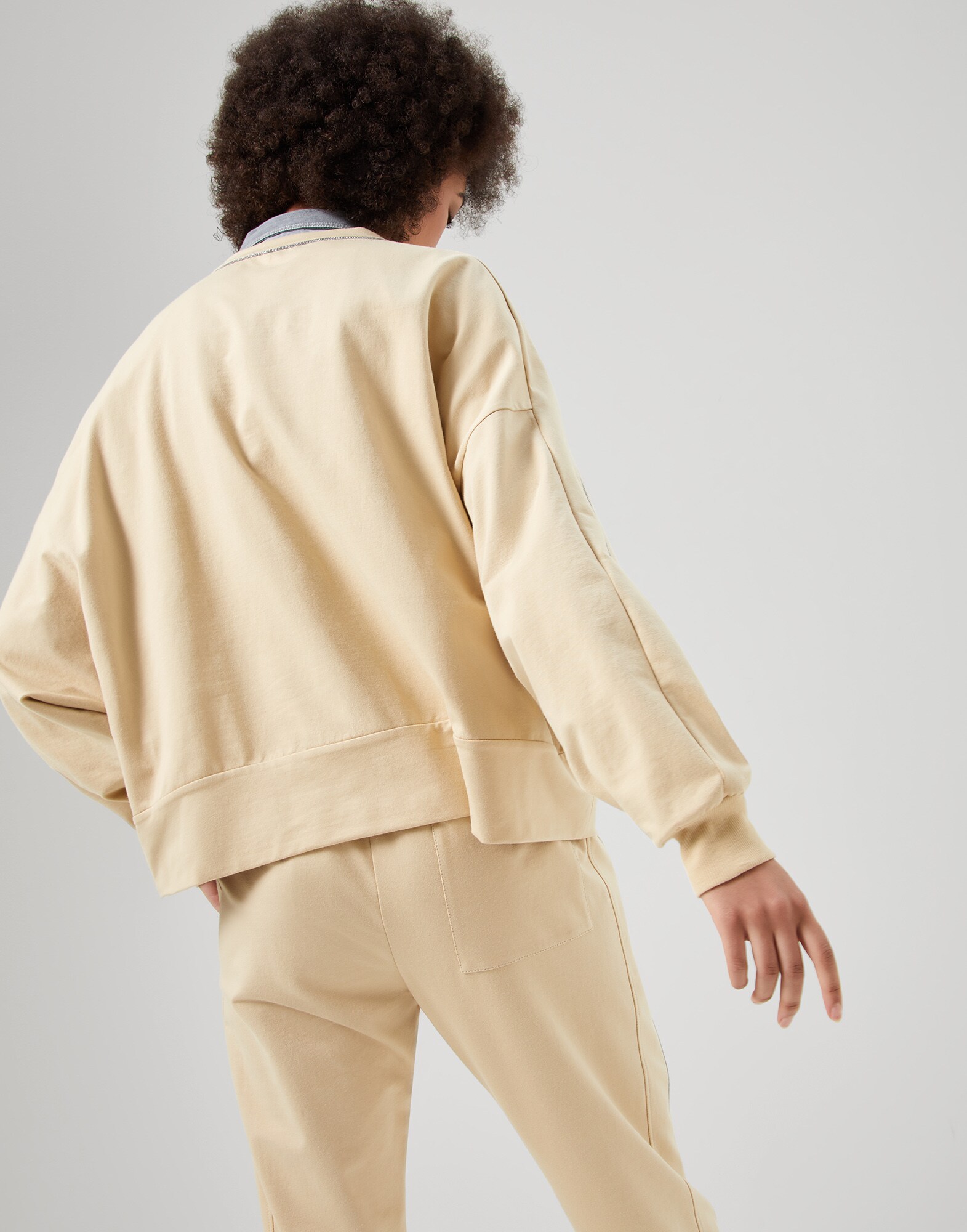 Sweatshirt - Back view