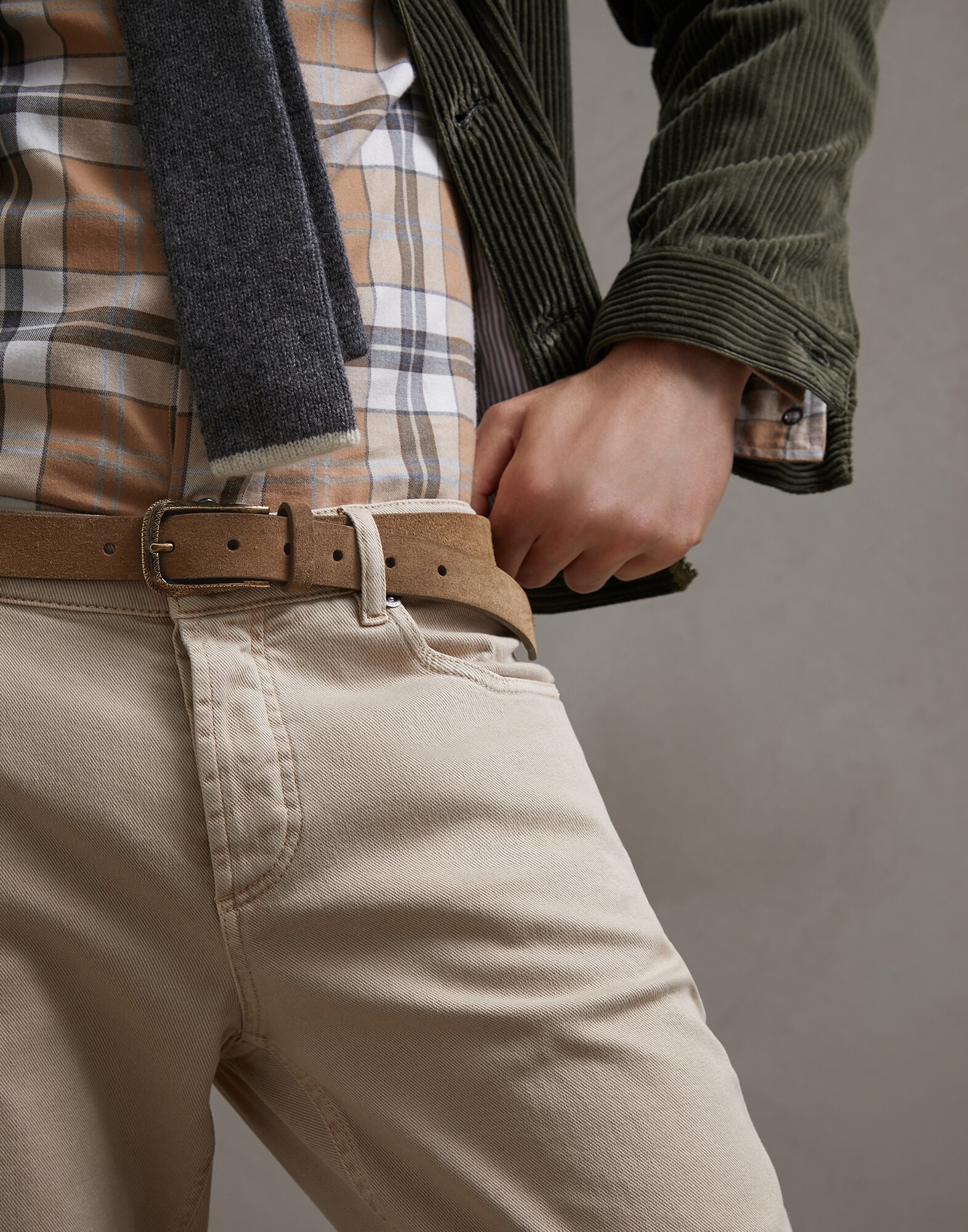 Belt - Editorial
