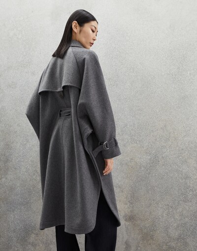 Vêtements Outerwear - Vue arrière