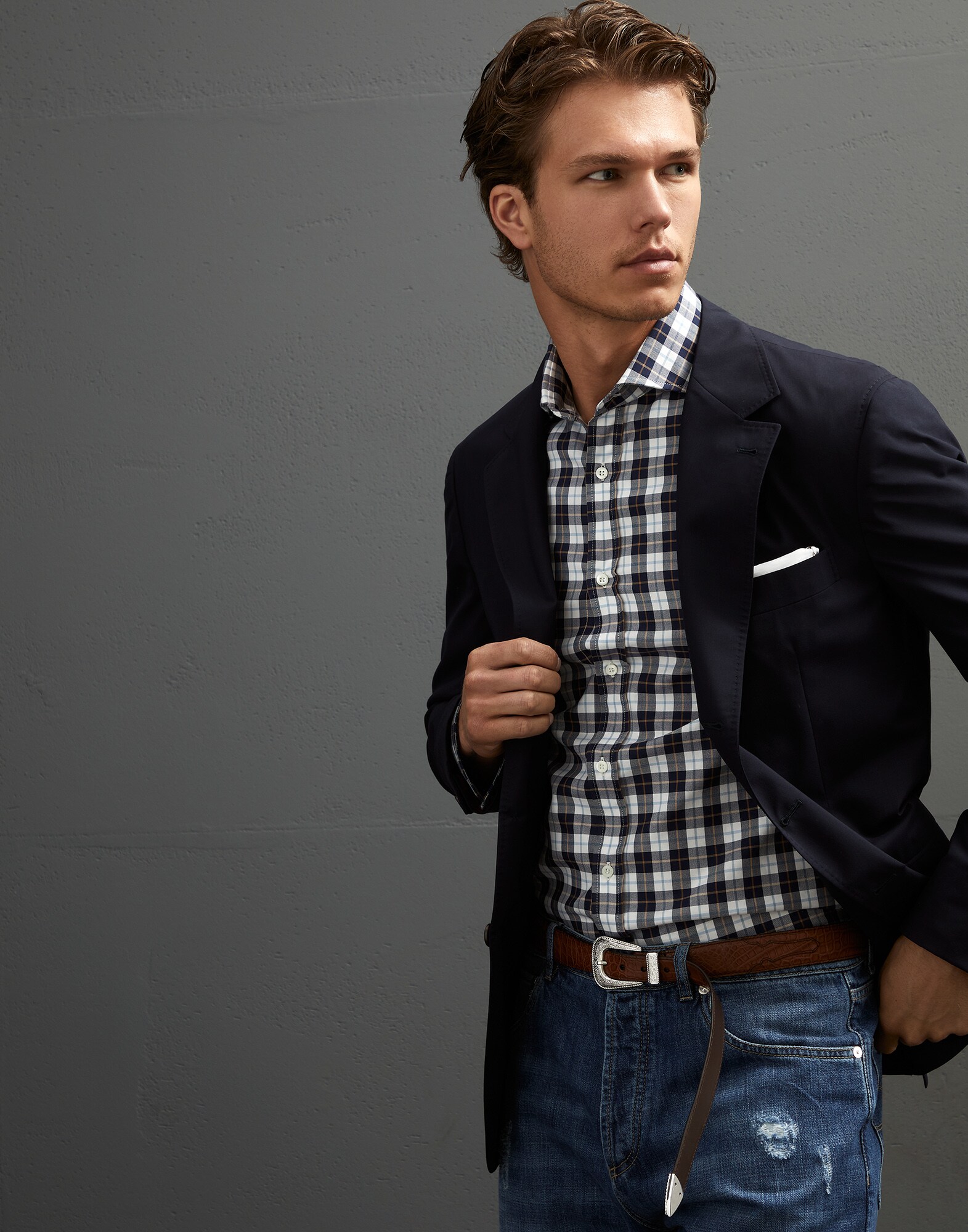 Single Breasted Blazer - Editorial view