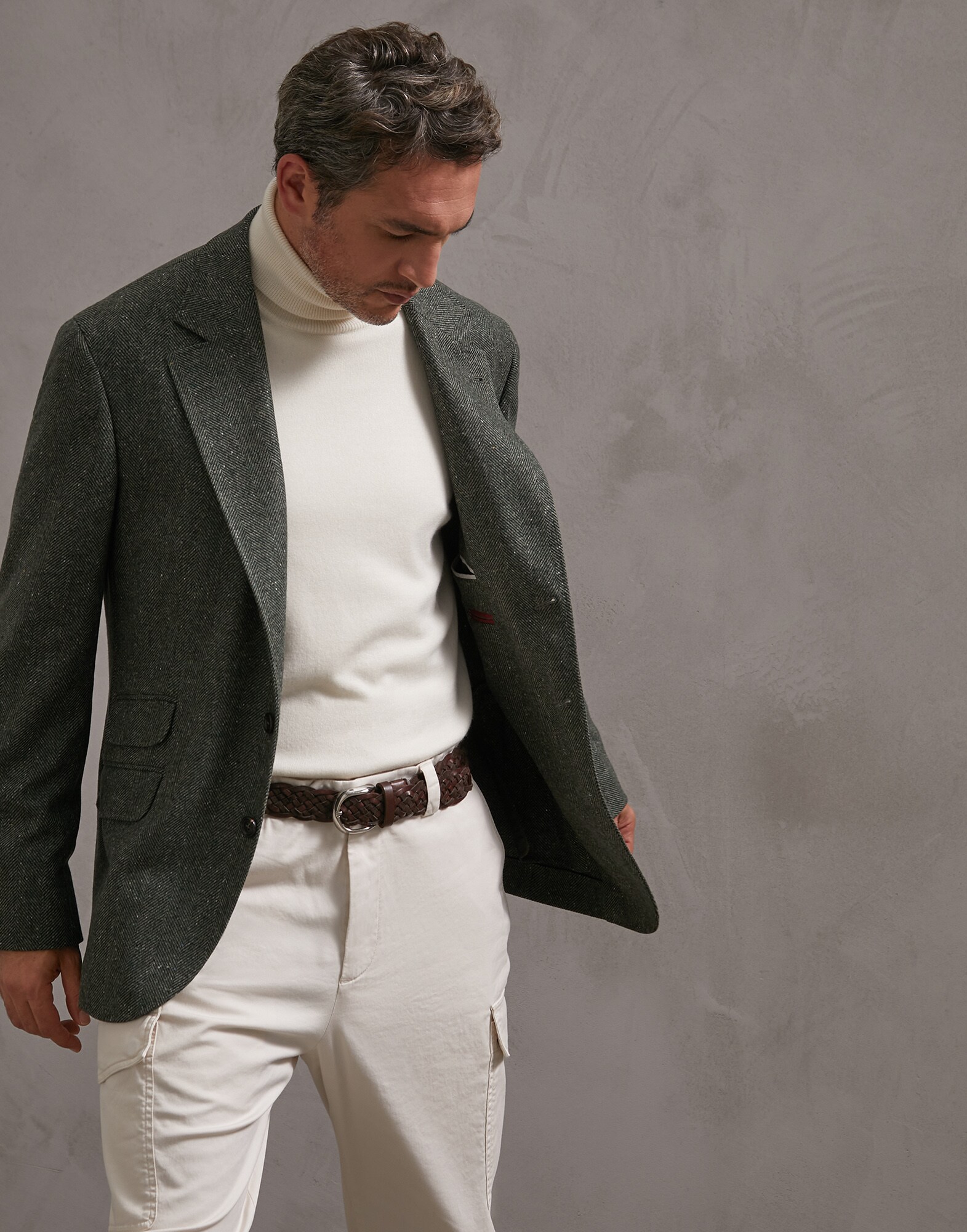 Single Breasted Blazer - Editorial view