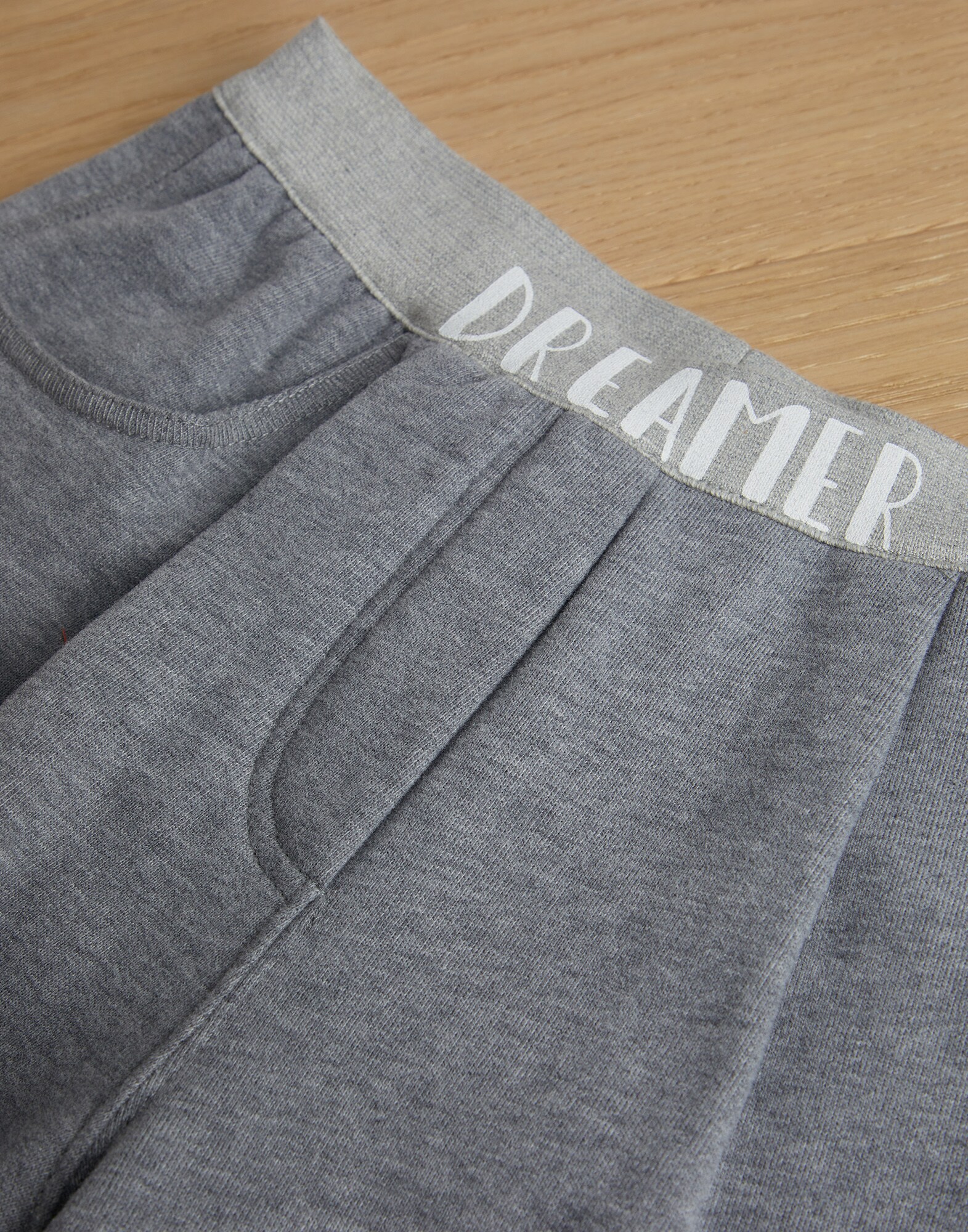 Sweatpants - Detail view