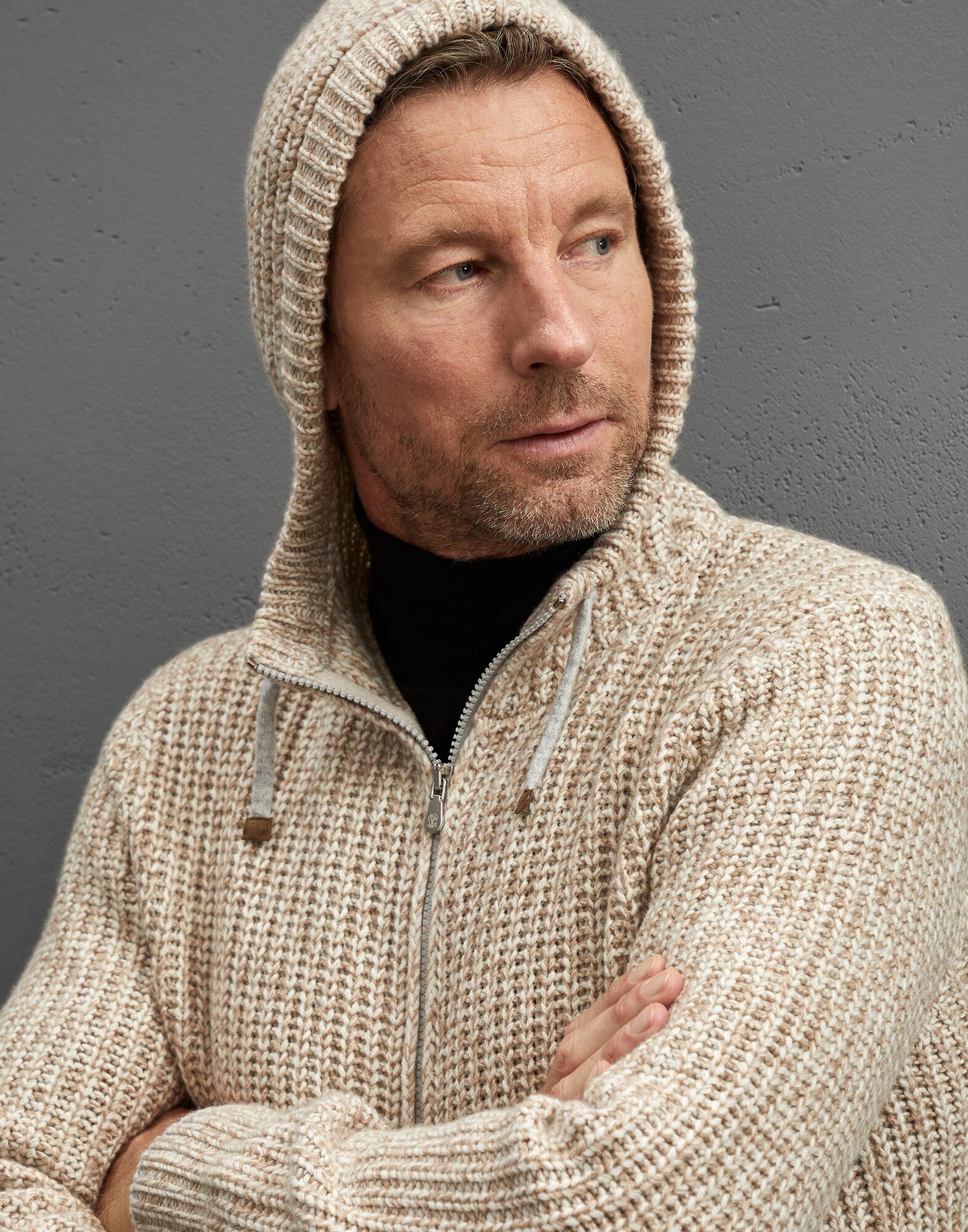 Zip-front Cardigan - Detail view