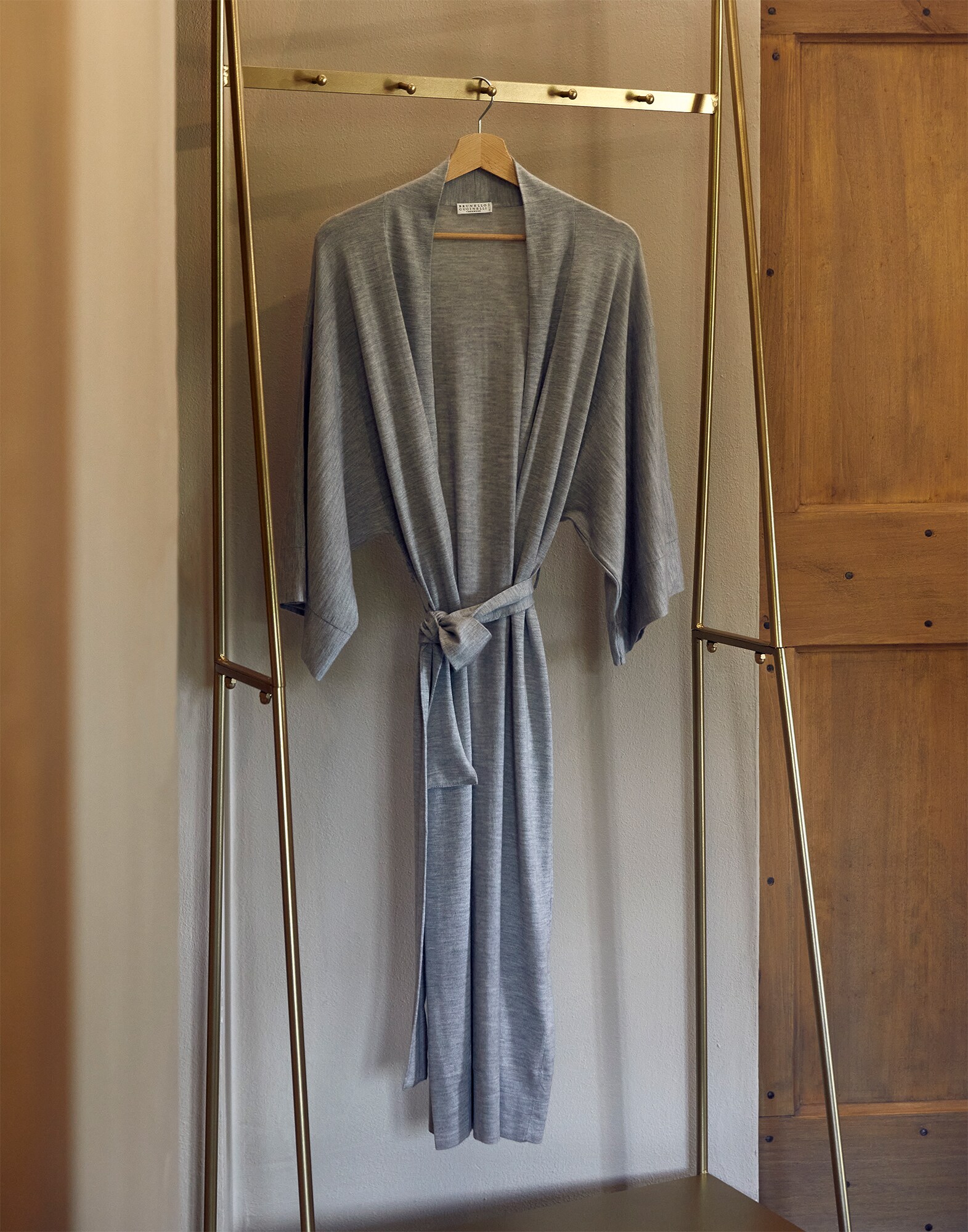 Loungewear Fog Lifestyle 3 - Brunello Cucinelli