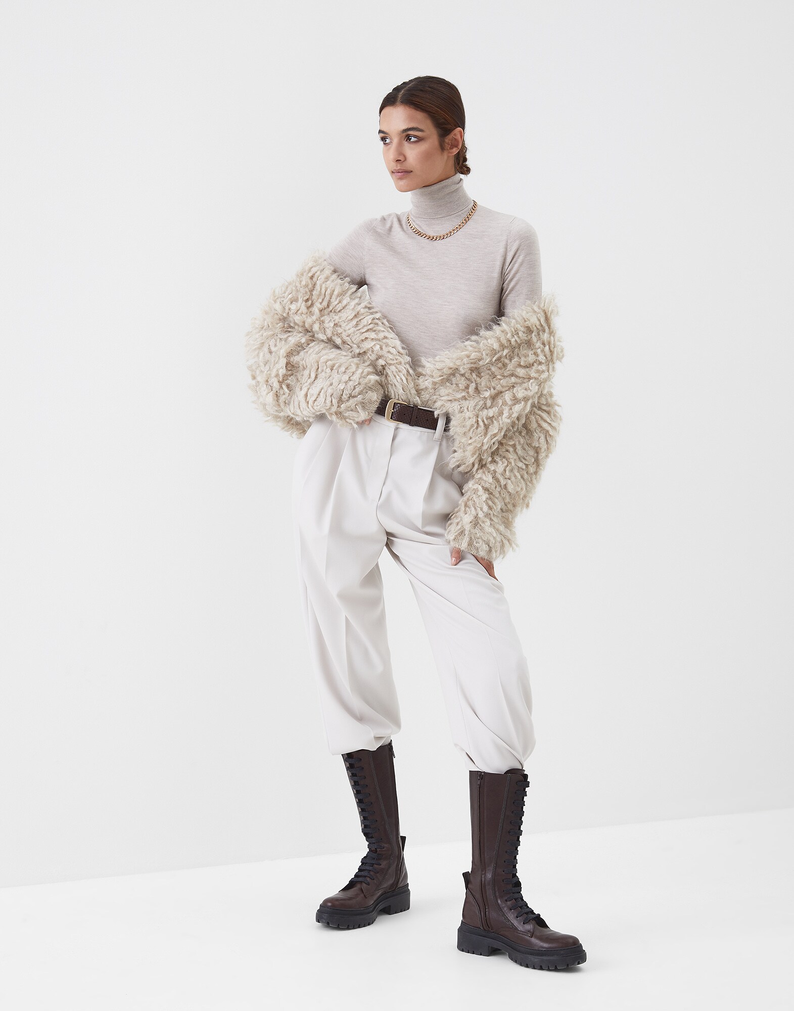 High Neck Sweater - Look