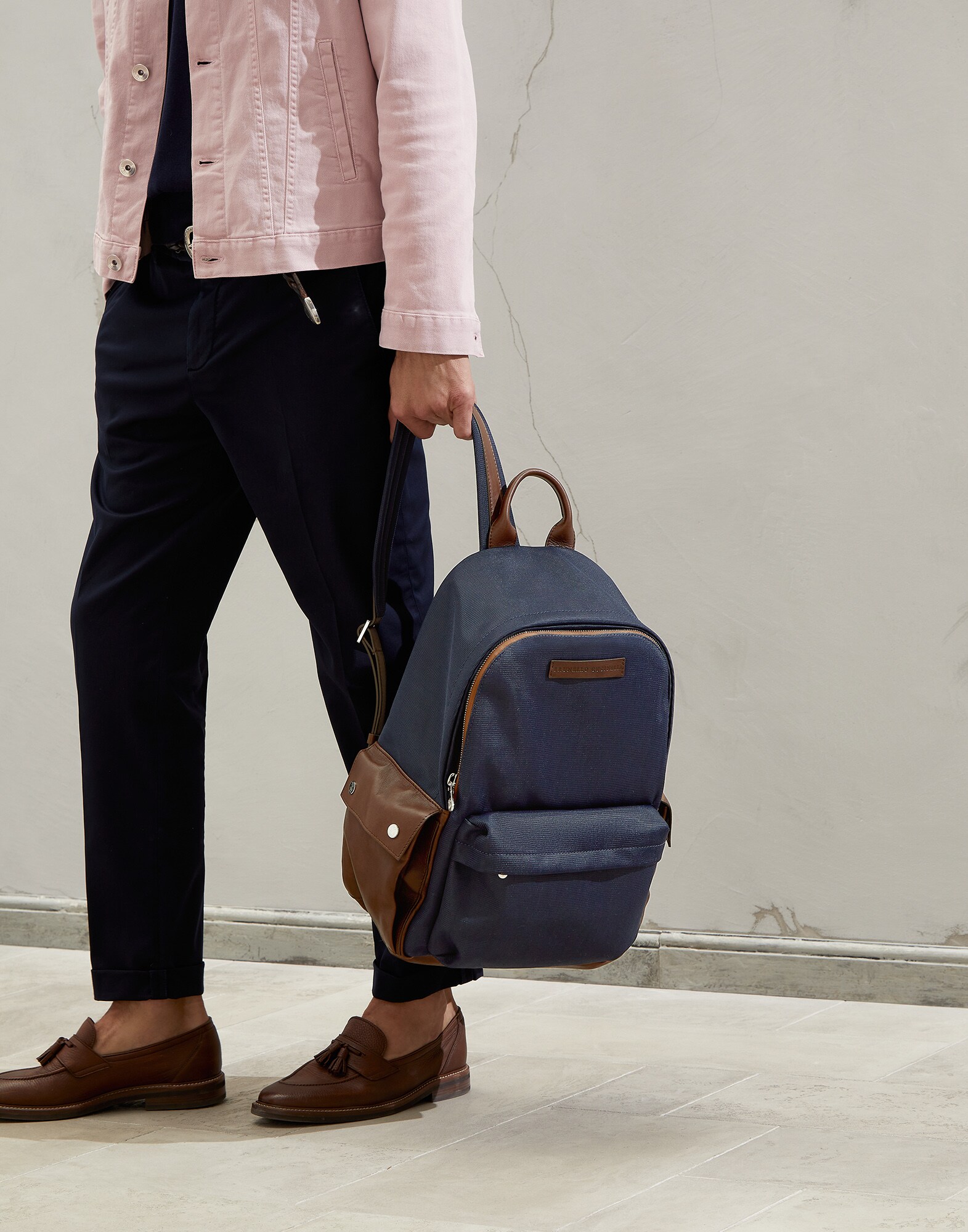Backpack - Editorial