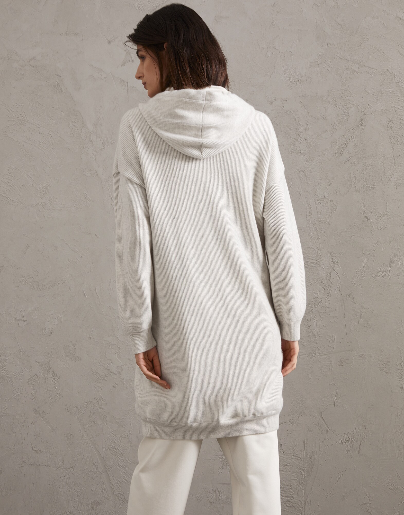 Outerwear - Vista trasera