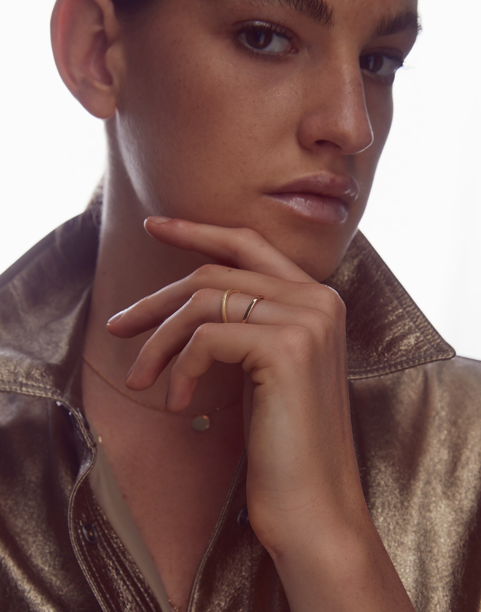 Bague - Editorial