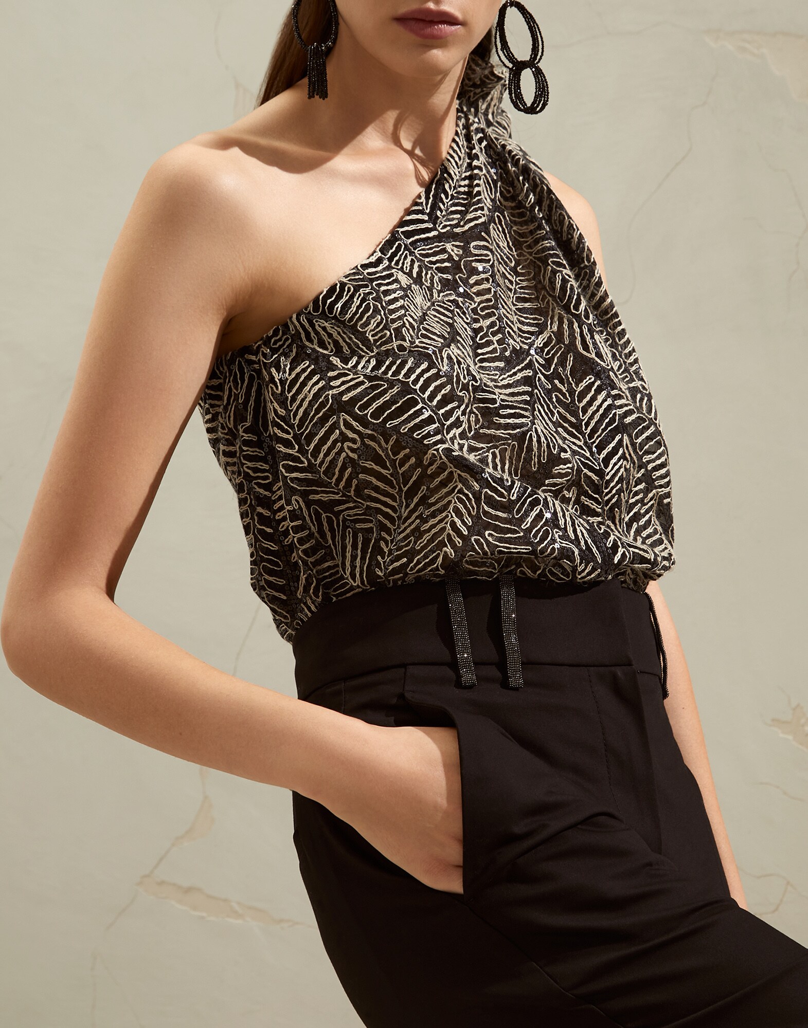 Trousers - Detail
