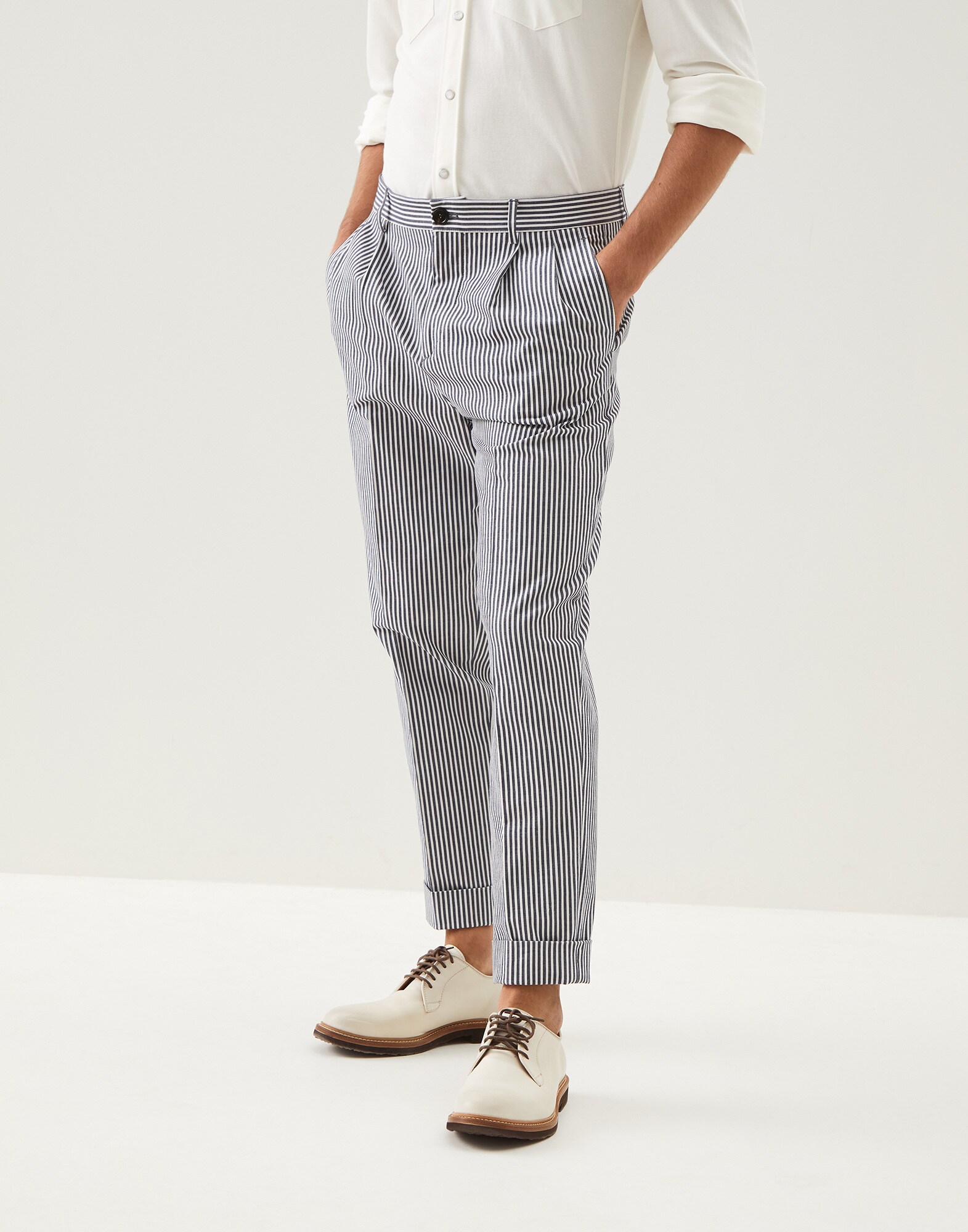 Easy - Front view