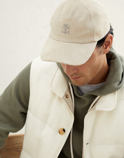 Hats & Caps - Editorial view