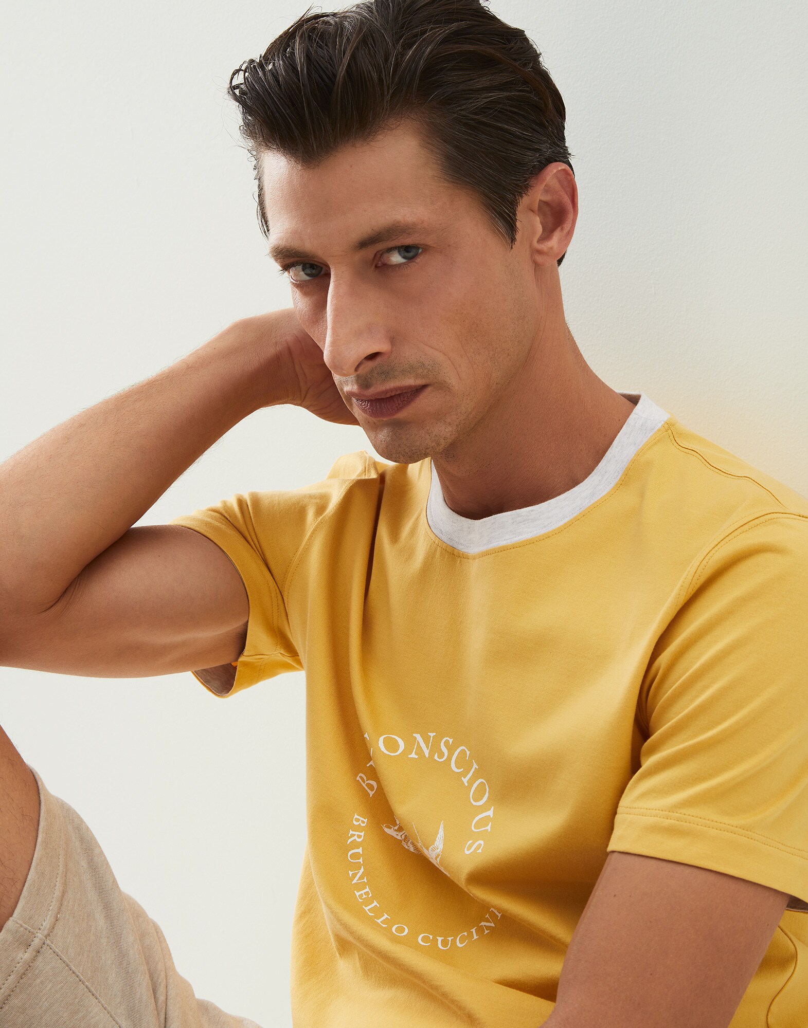 Sleeveless T-Shirt - Detail