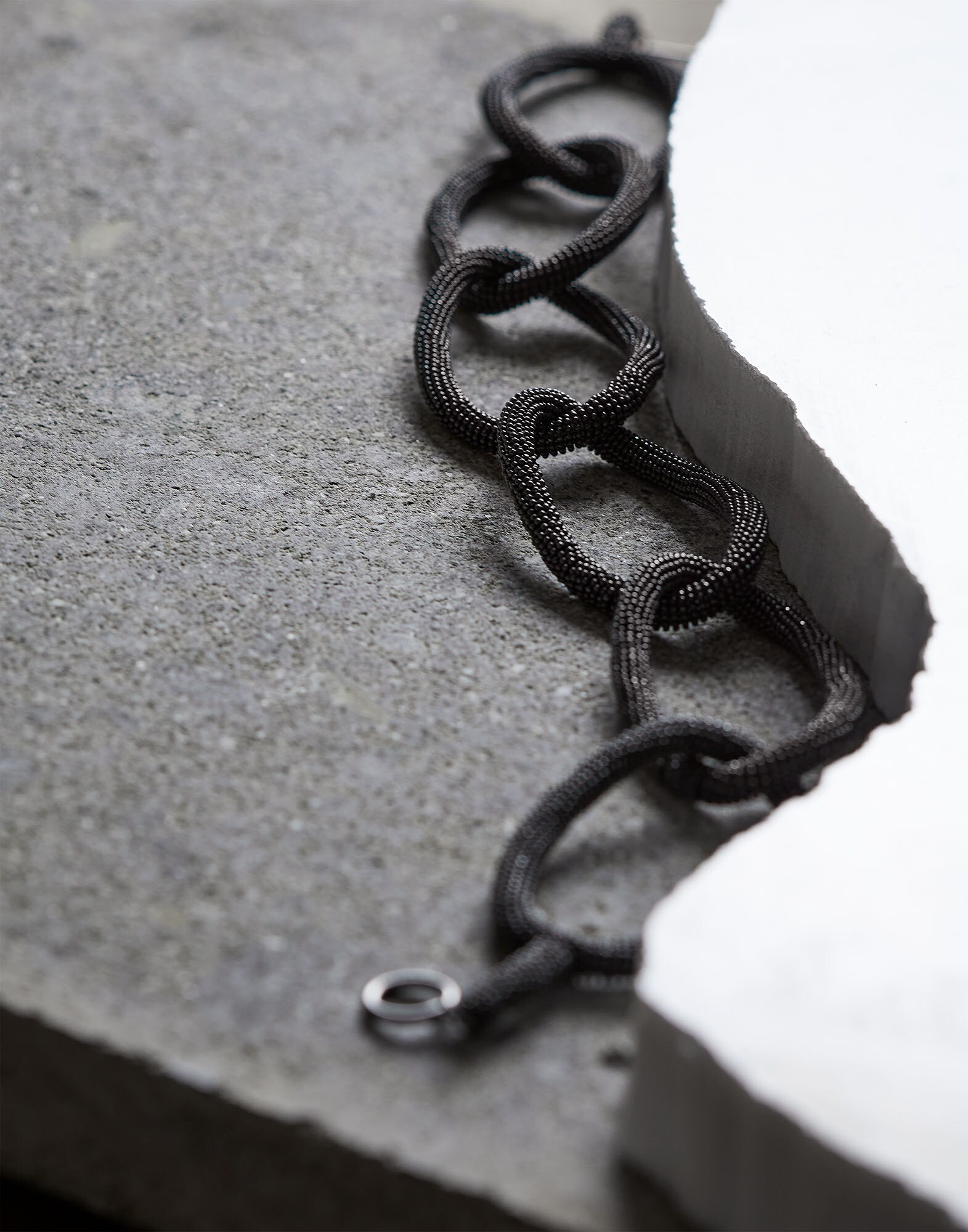 Collier - Back