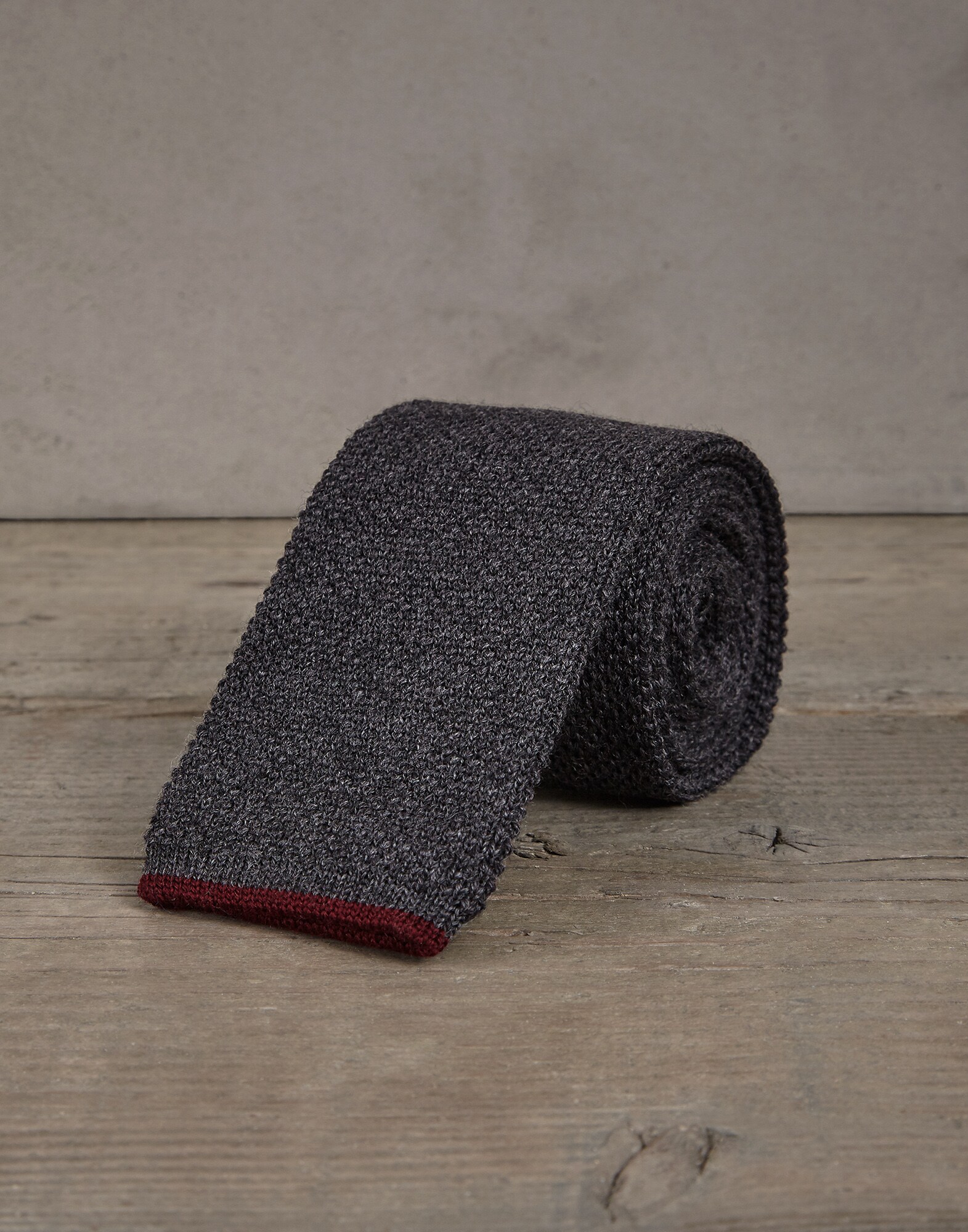 Tie - Back
