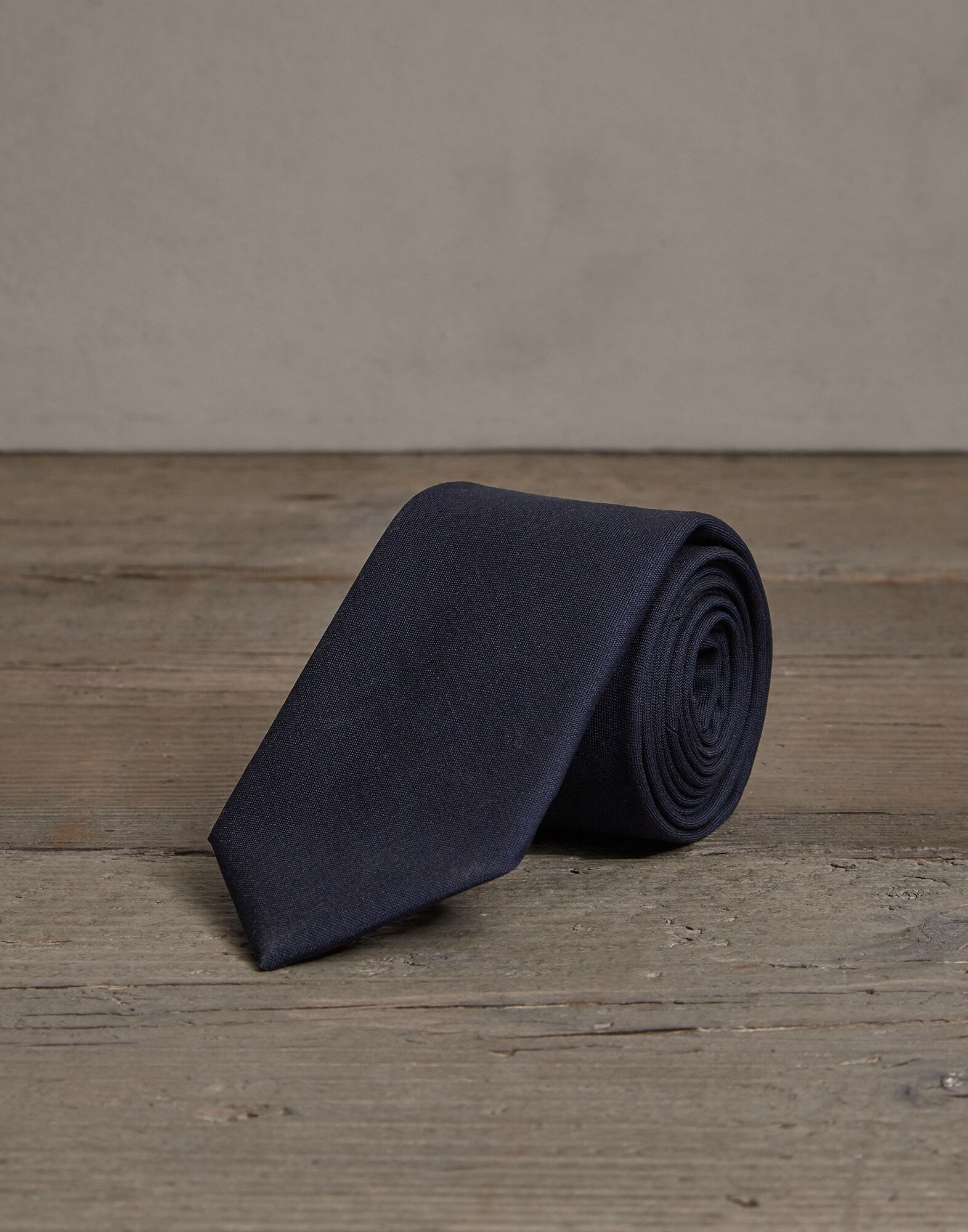 Tie - Back view