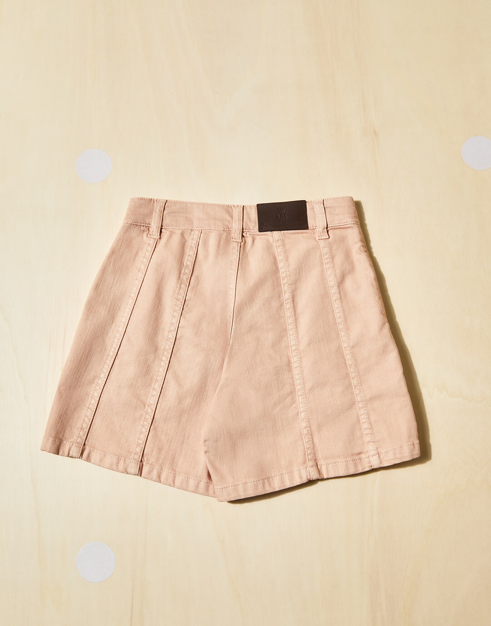 Bermuda & Shorts - Back view