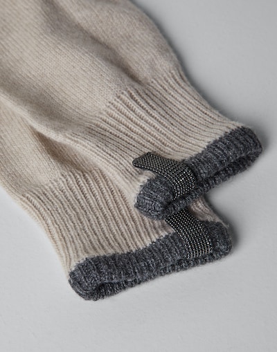 Gloves - Back view