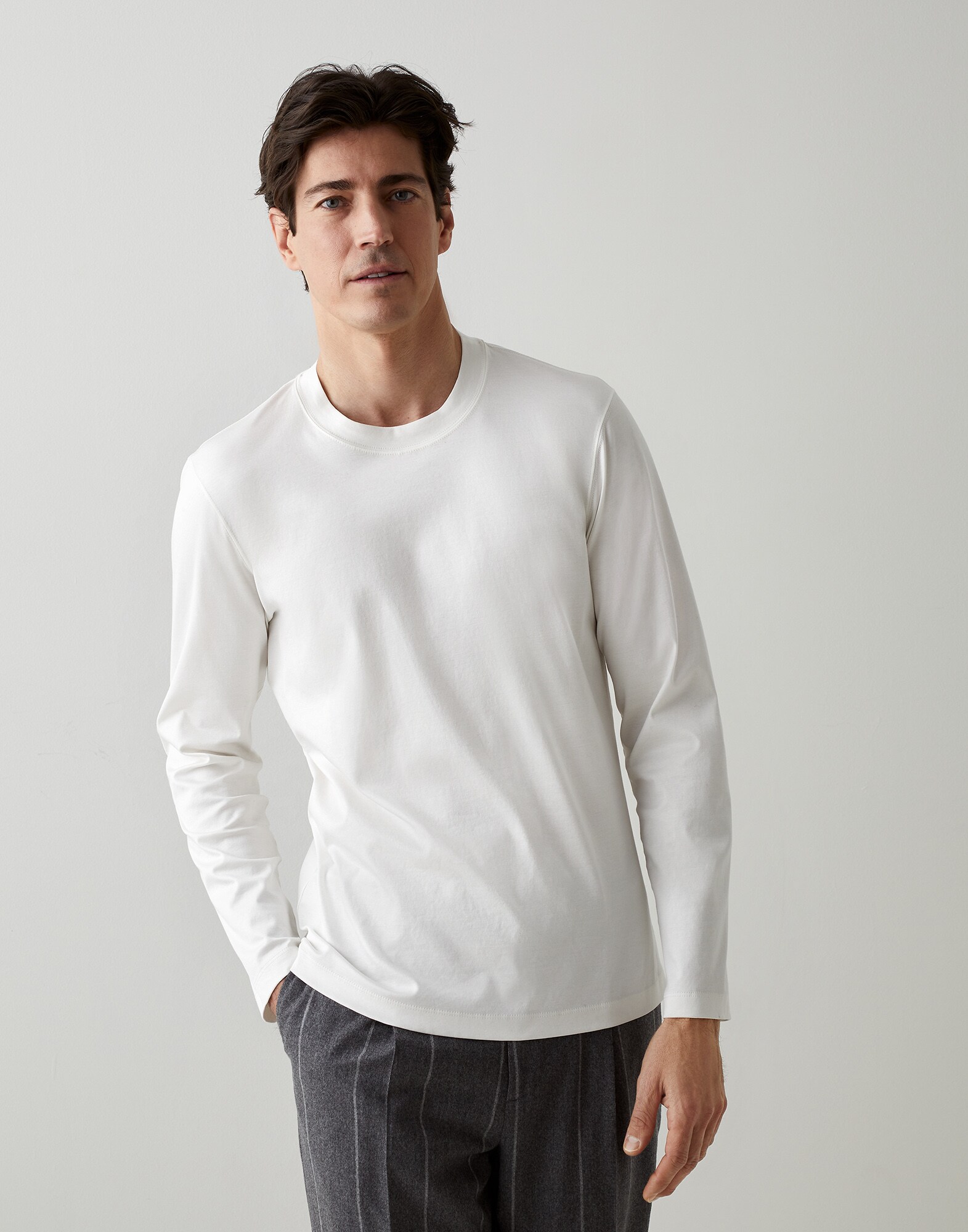 Cotton T-shirt Off-White Man - Brunello Cucinelli